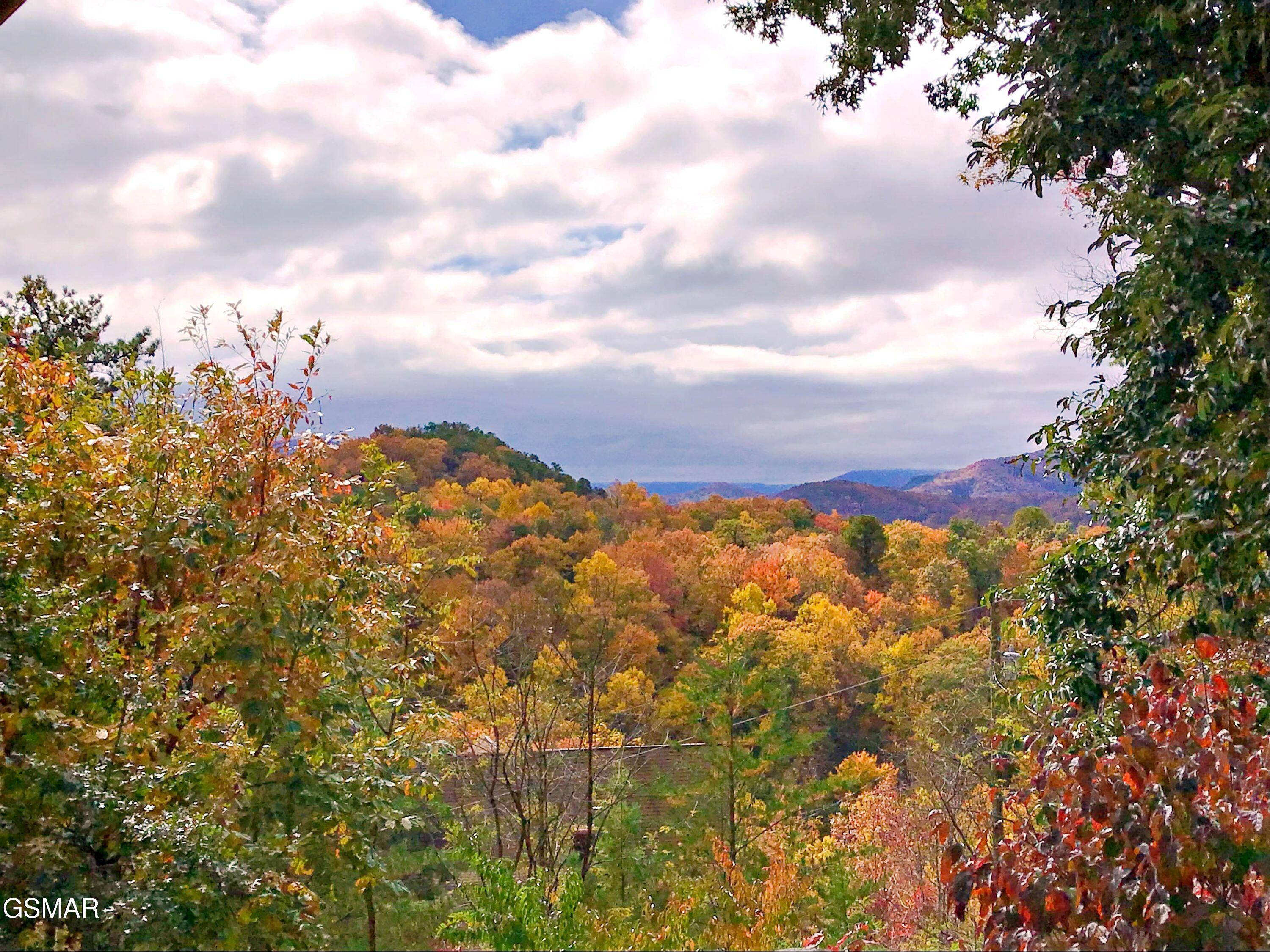 3341 Sugar Maple Loop Road Sevierville TN 37862