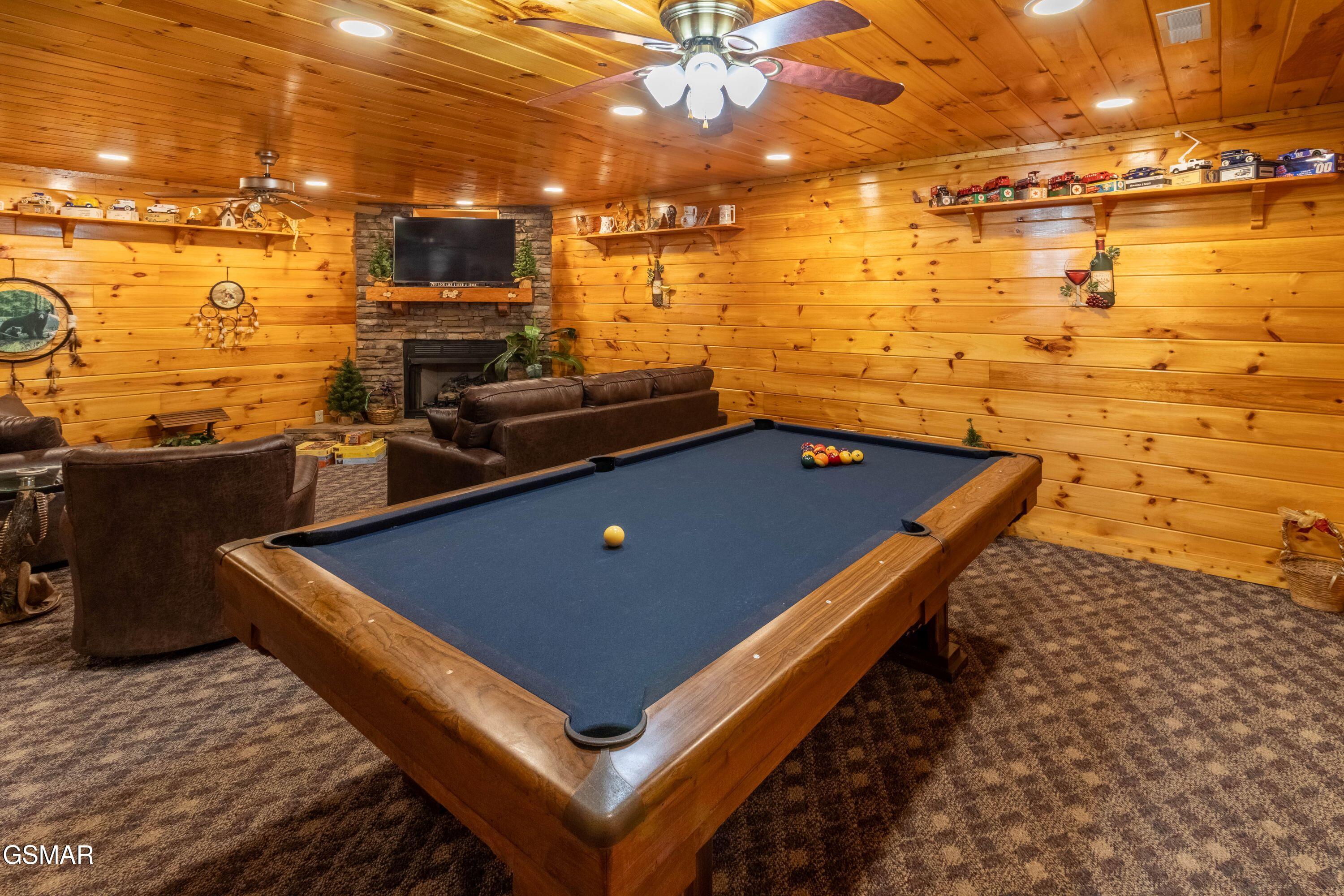 3341 Sugar Maple Loop Road Sevierville TN 37862