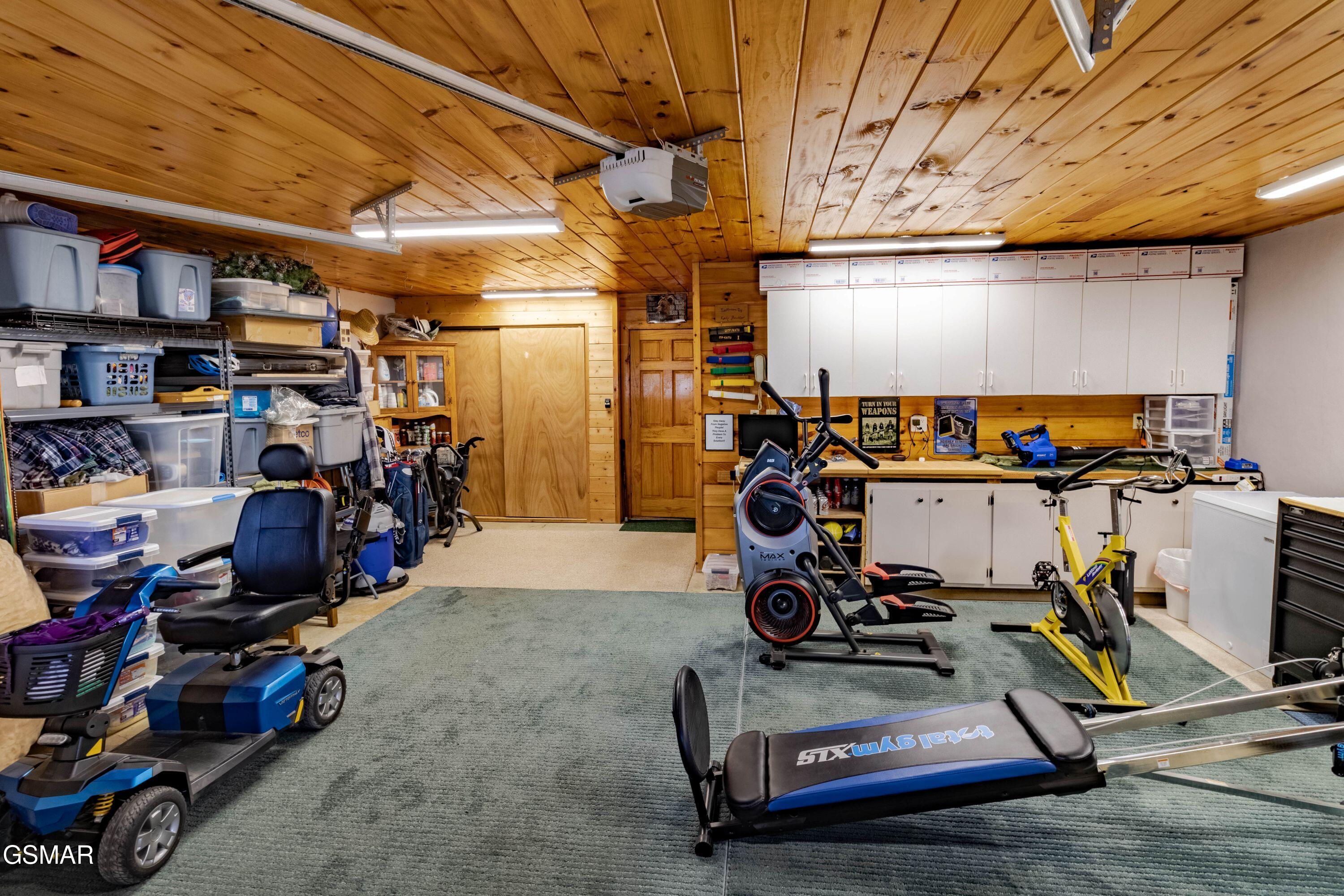 3341 Sugar Maple Loop Road Sevierville TN 37862