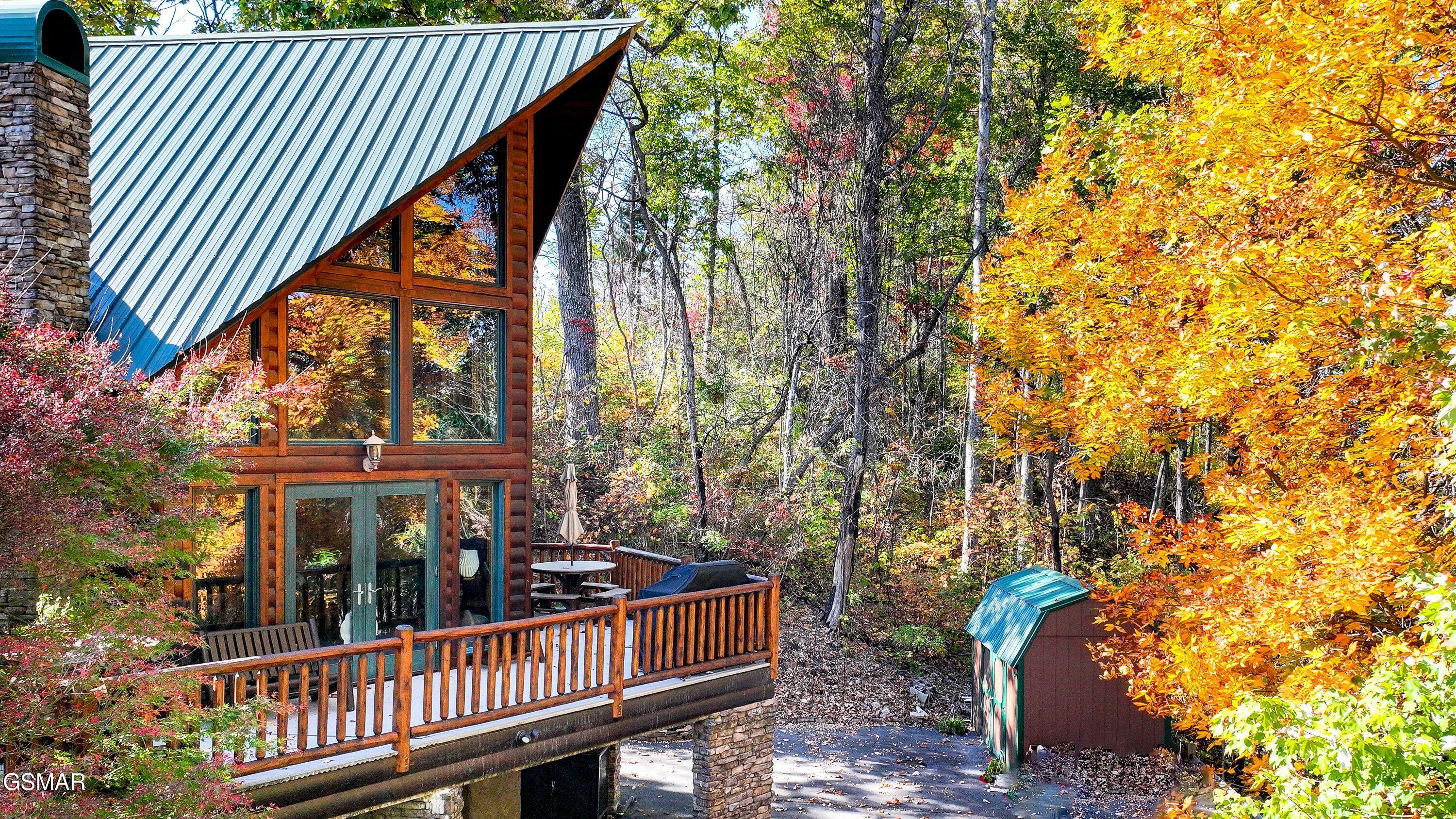 3341 Sugar Maple Loop Road Sevierville TN 37862