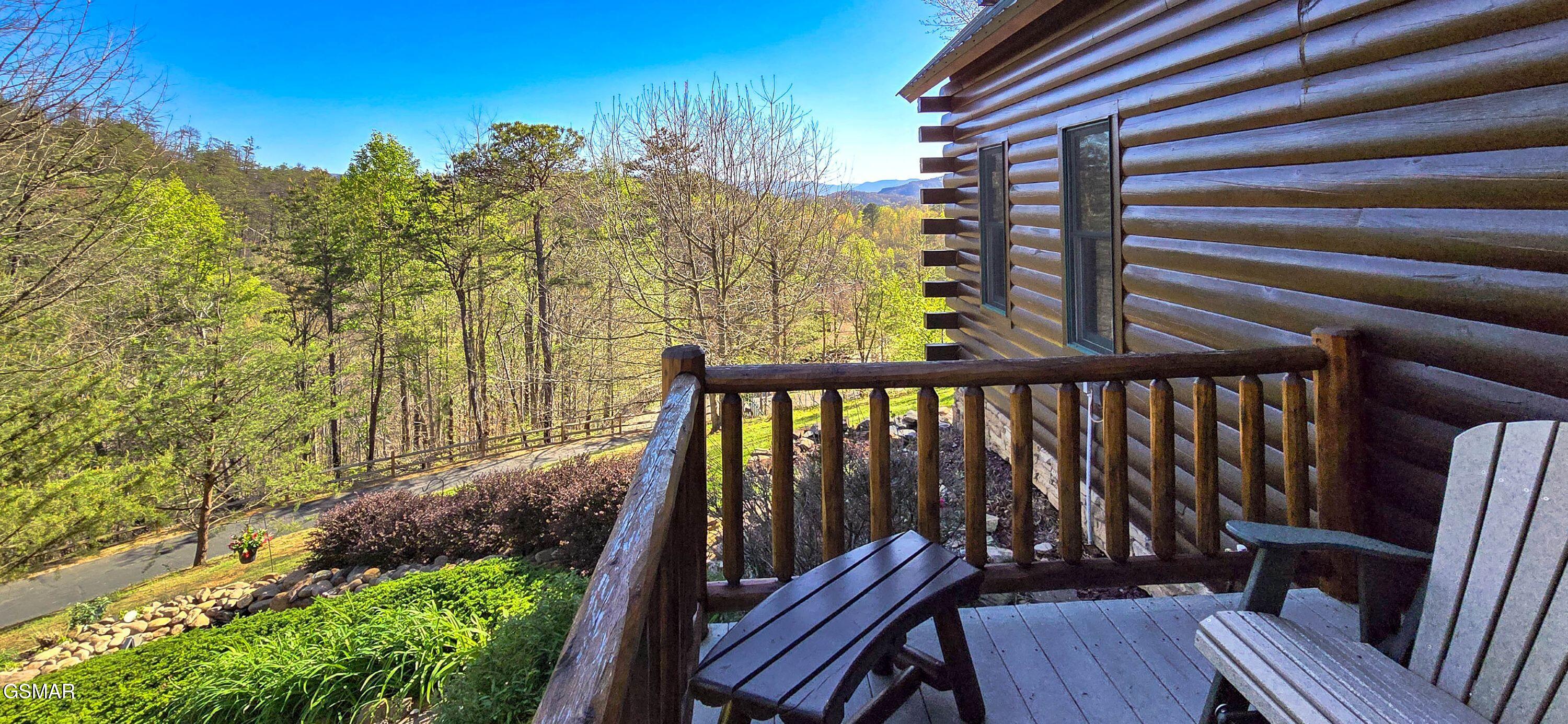 3341 Sugar Maple Loop Road Sevierville TN 37862