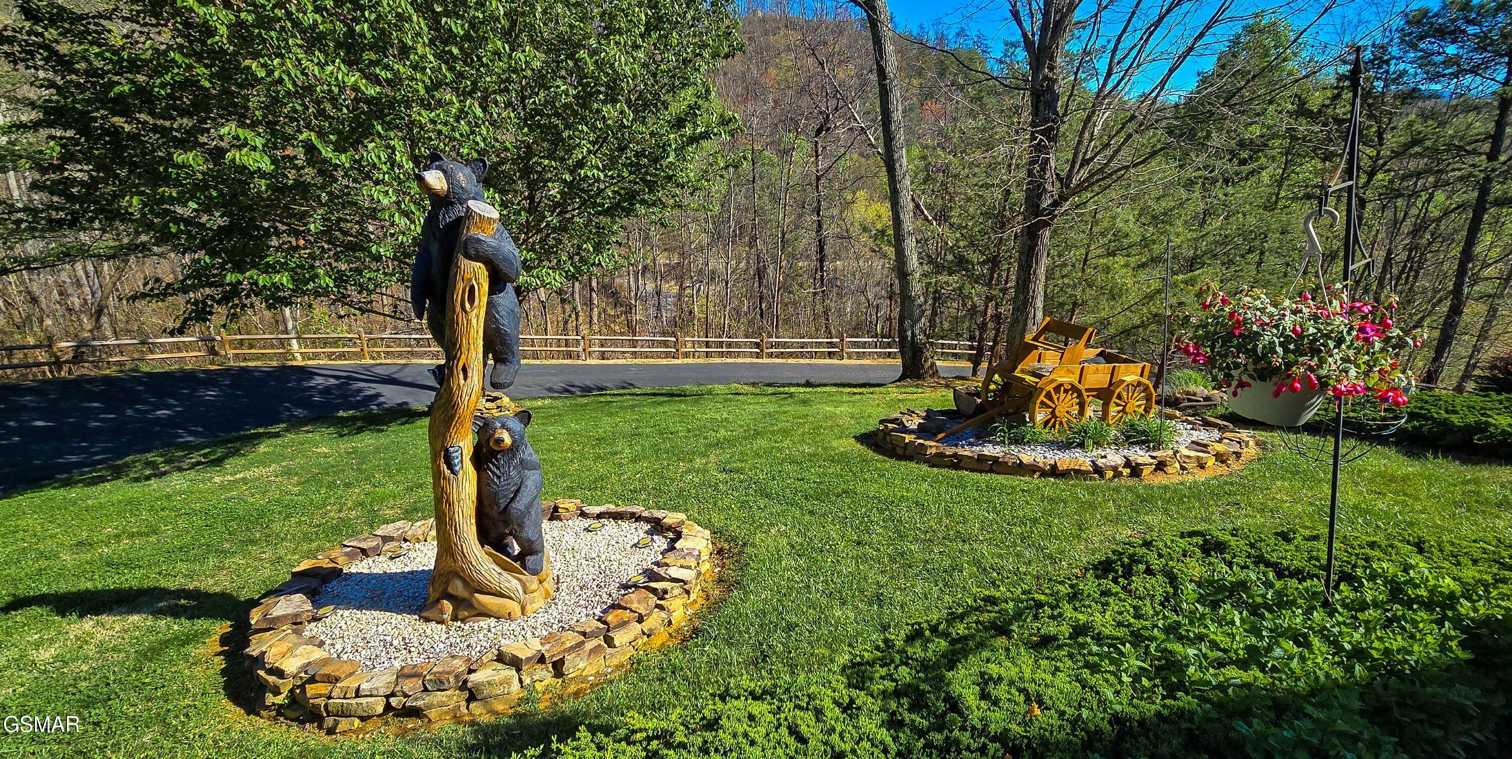 3341 Sugar Maple Loop Road Sevierville TN 37862