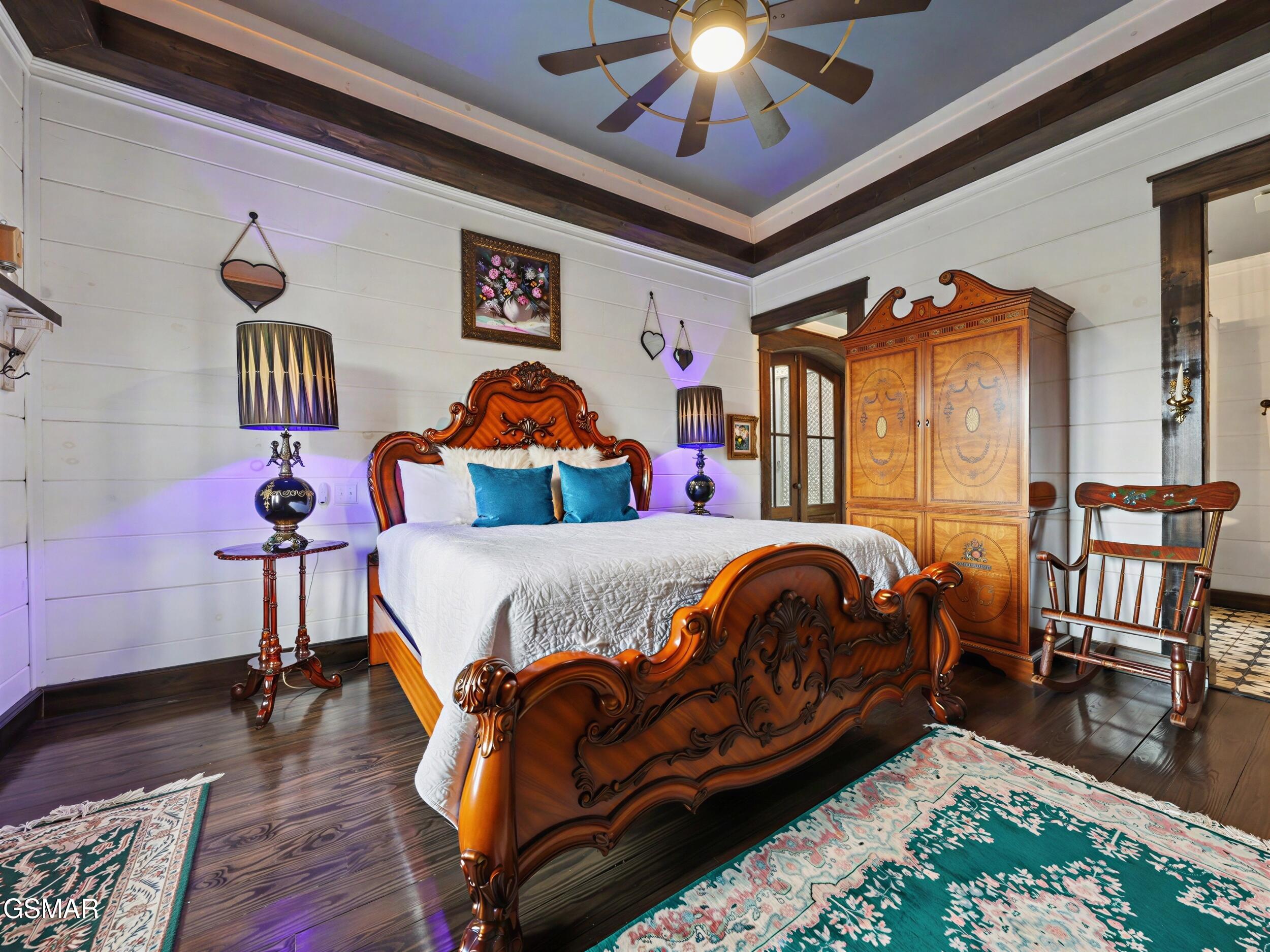 225 Chimney Tops Way Gatlinburg TN 37738