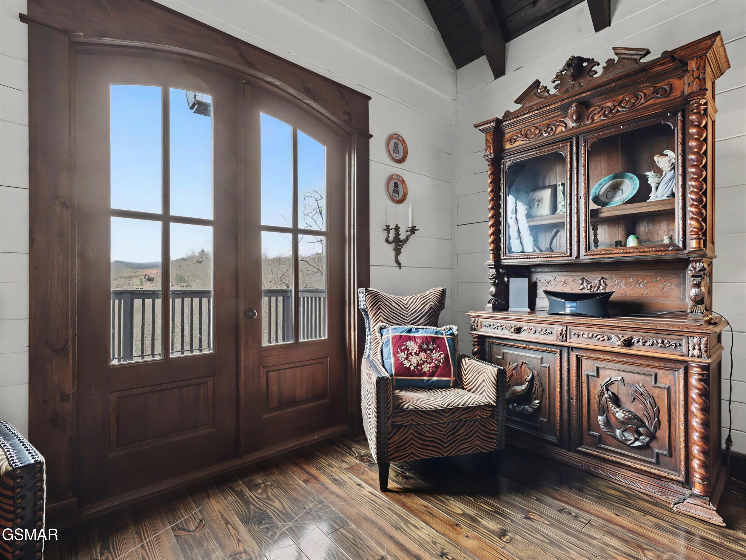 225 Chimney Tops Way Gatlinburg TN 37738