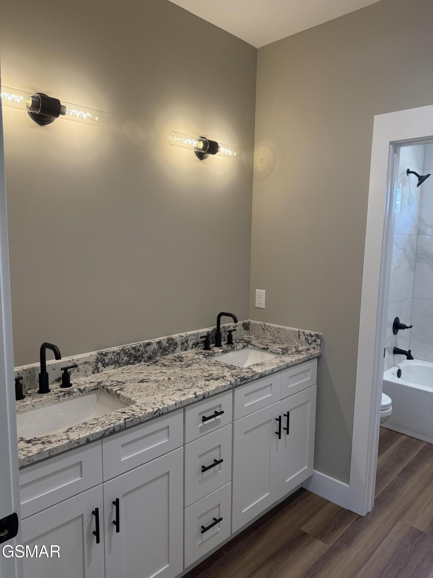 1681 Turtle Dove Trail Sevierville TN 37862