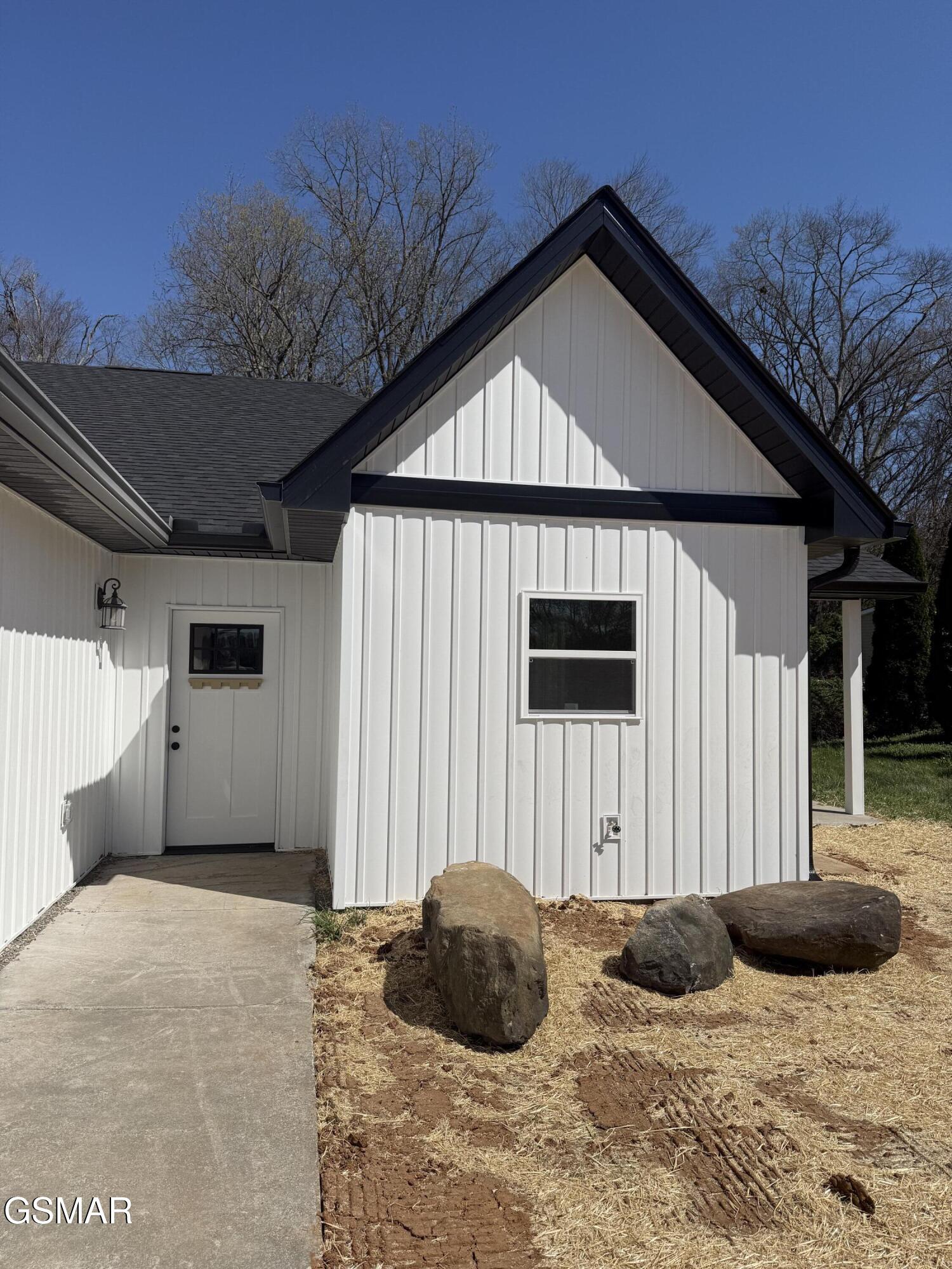 1681 Turtle Dove Trail Sevierville TN 37862