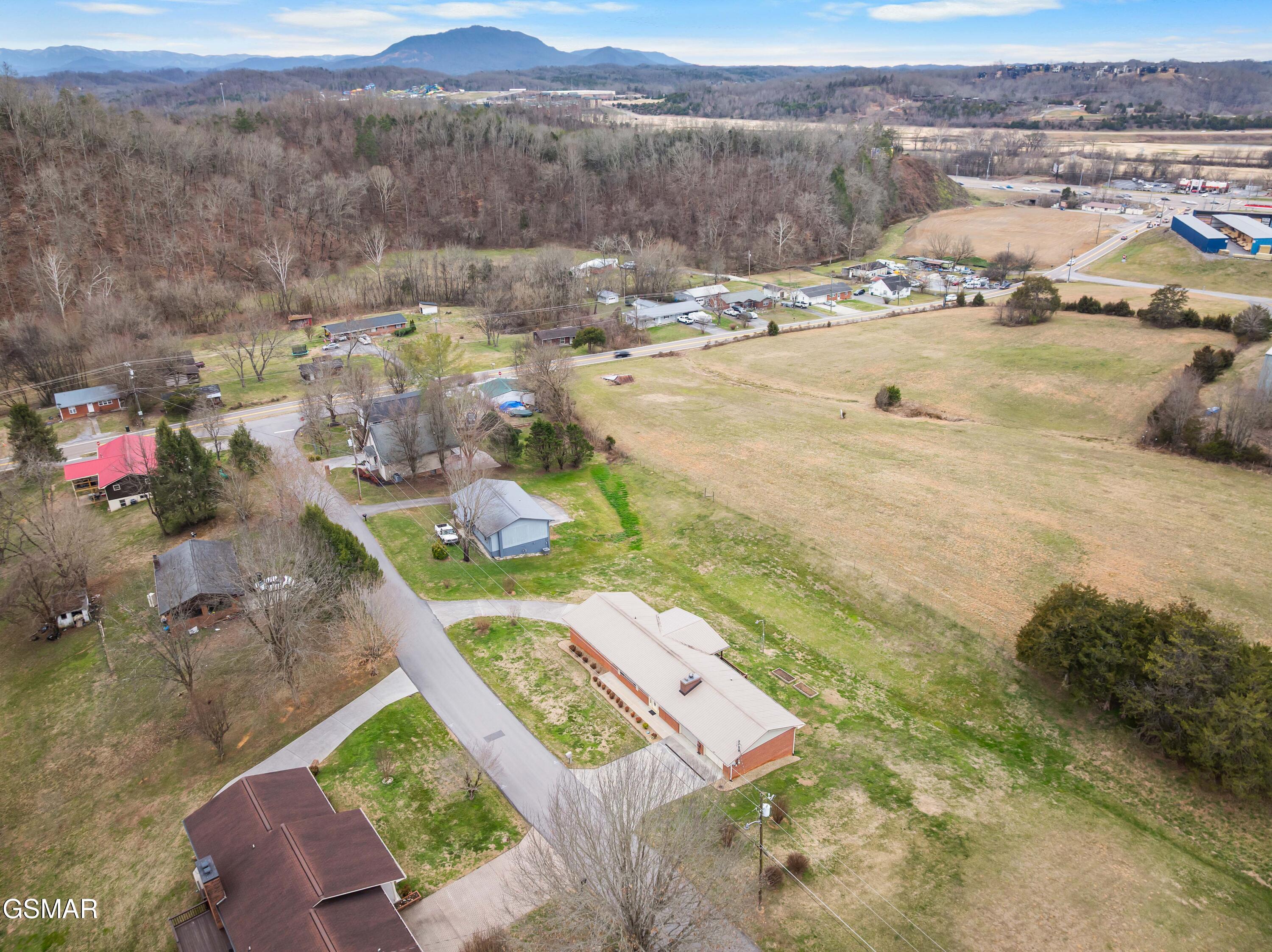 1423 Emily Drive Sevierville TN 37876