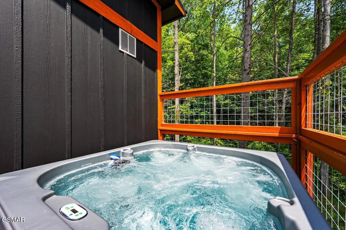 450 Winfield Heights Road Gatlinburg TN 37738