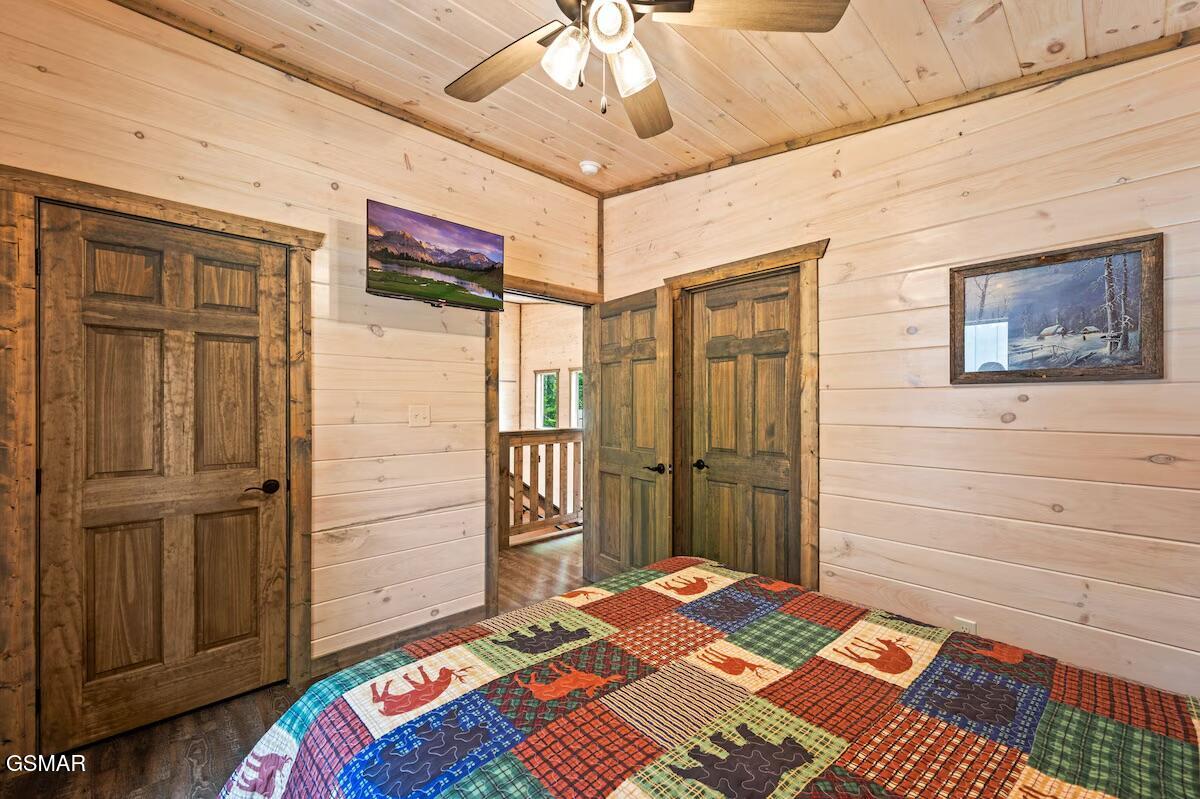 450 Winfield Heights Road Gatlinburg TN 37738