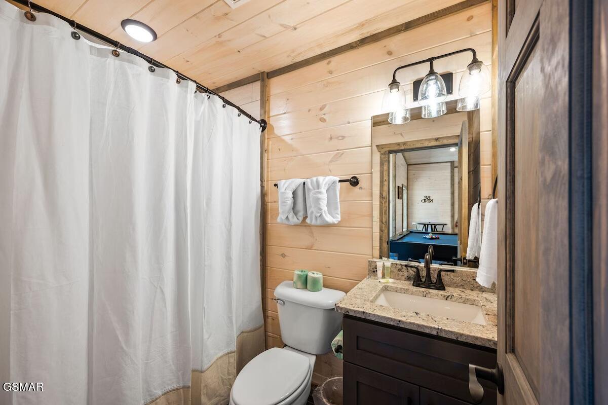 450 Winfield Heights Road Gatlinburg TN 37738
