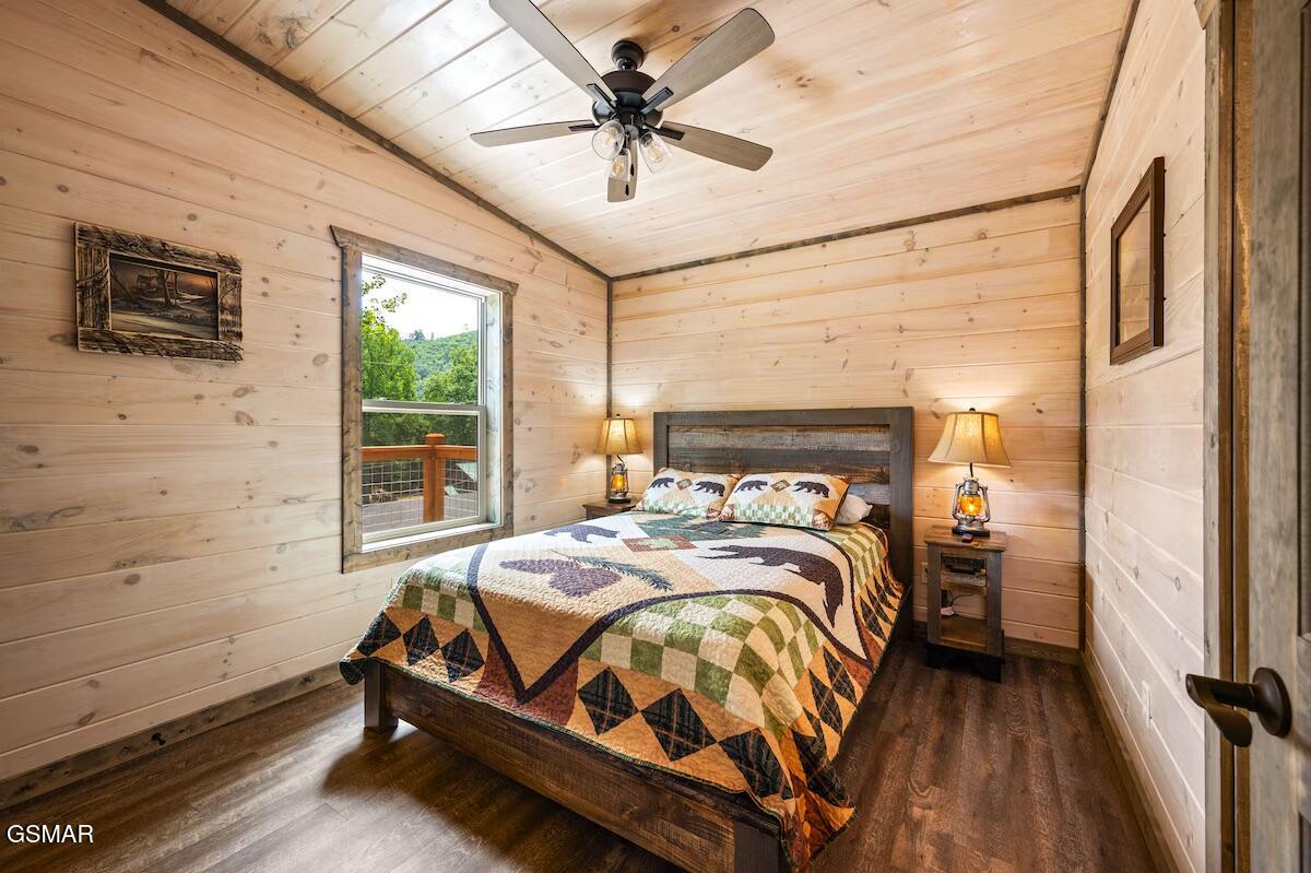 450 Winfield Heights Road Gatlinburg TN 37738