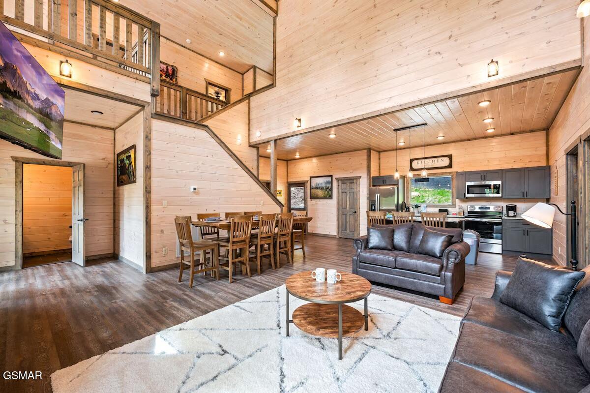 450 Winfield Heights Road Gatlinburg TN 37738