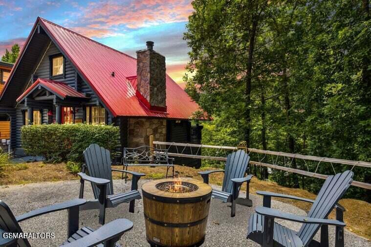 1003 Walini Way Sevierville TN 37876