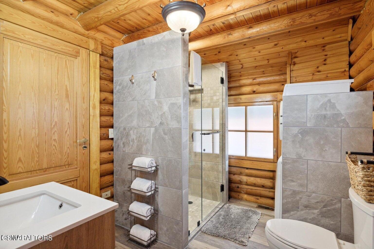 1003 Walini Way Sevierville TN 37876