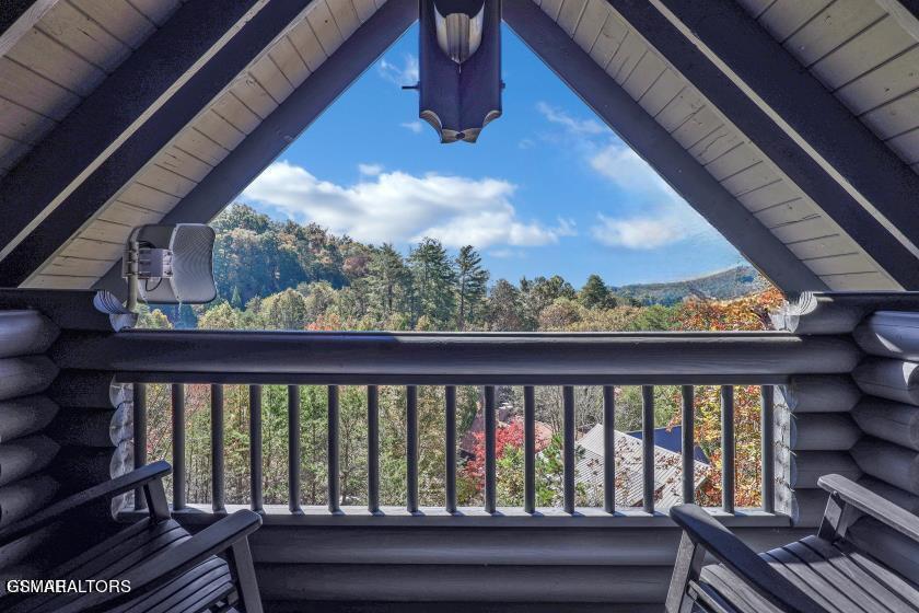 1003 Walini Way Sevierville TN 37876