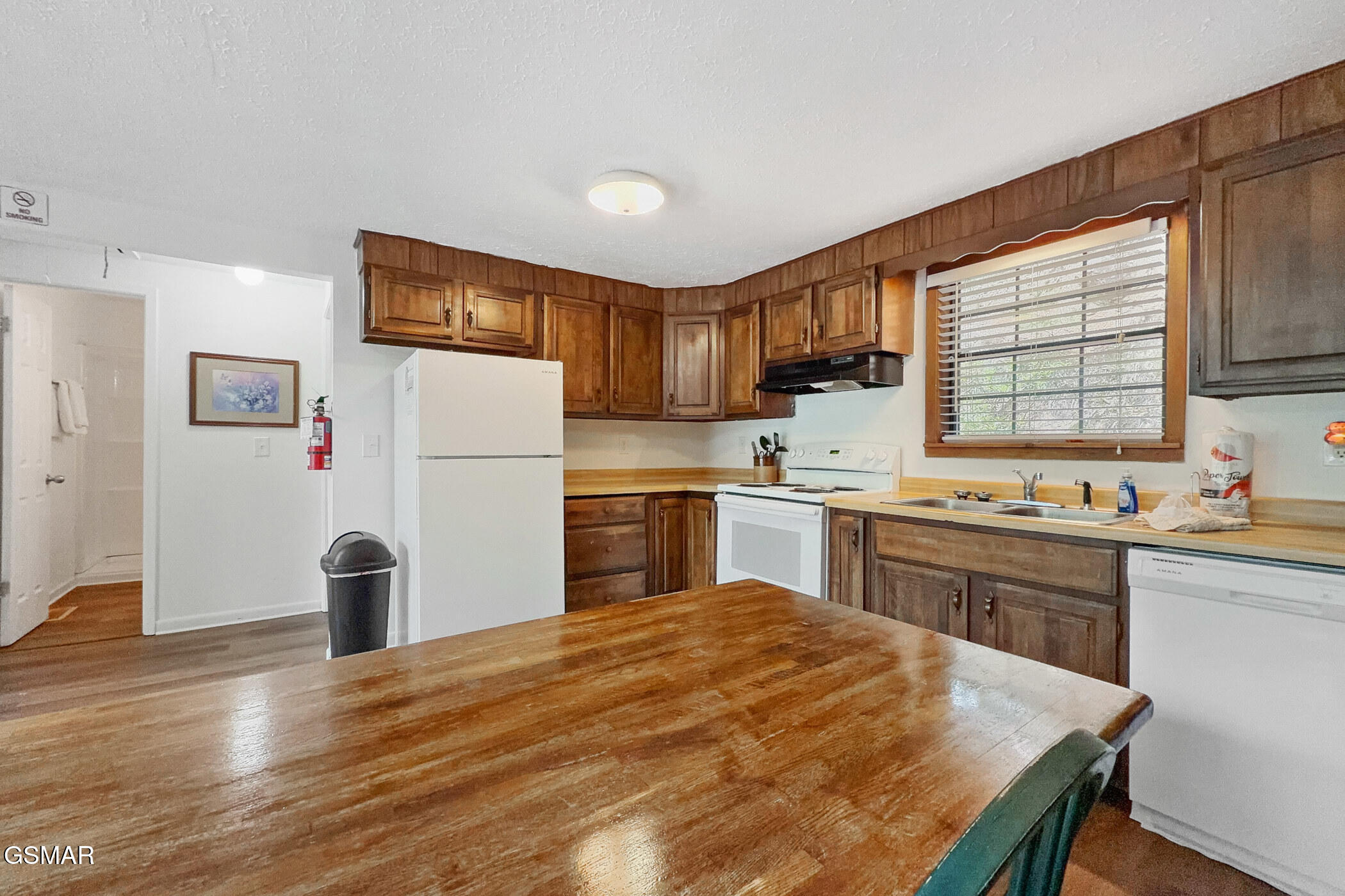 1850 Red Bone Way Sevierville TN 37876