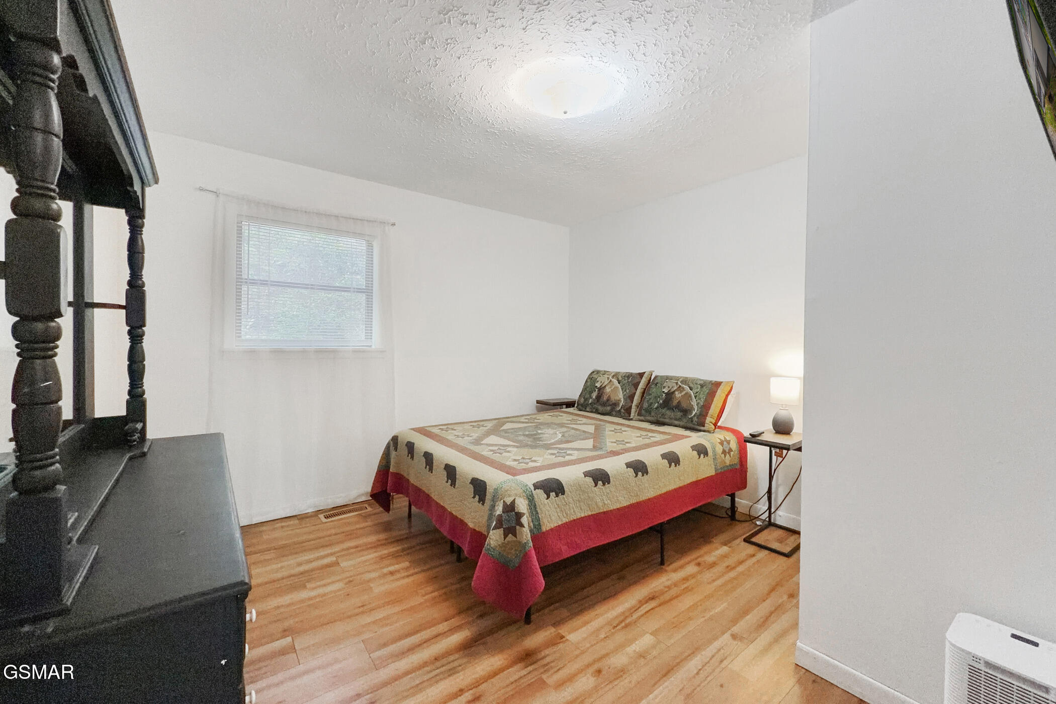1850 Red Bone Way Sevierville TN 37876