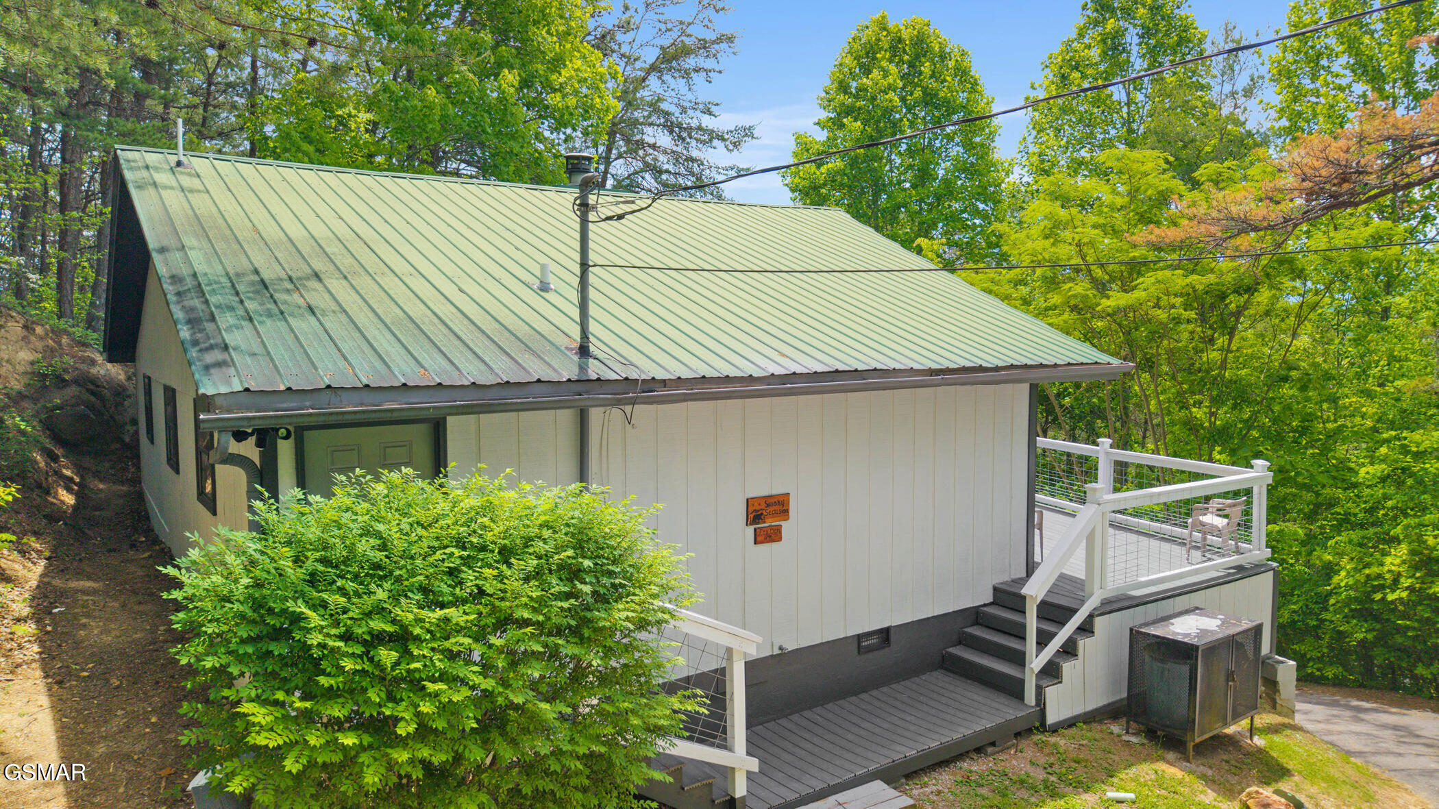 1850 Red Bone Way Sevierville TN 37876