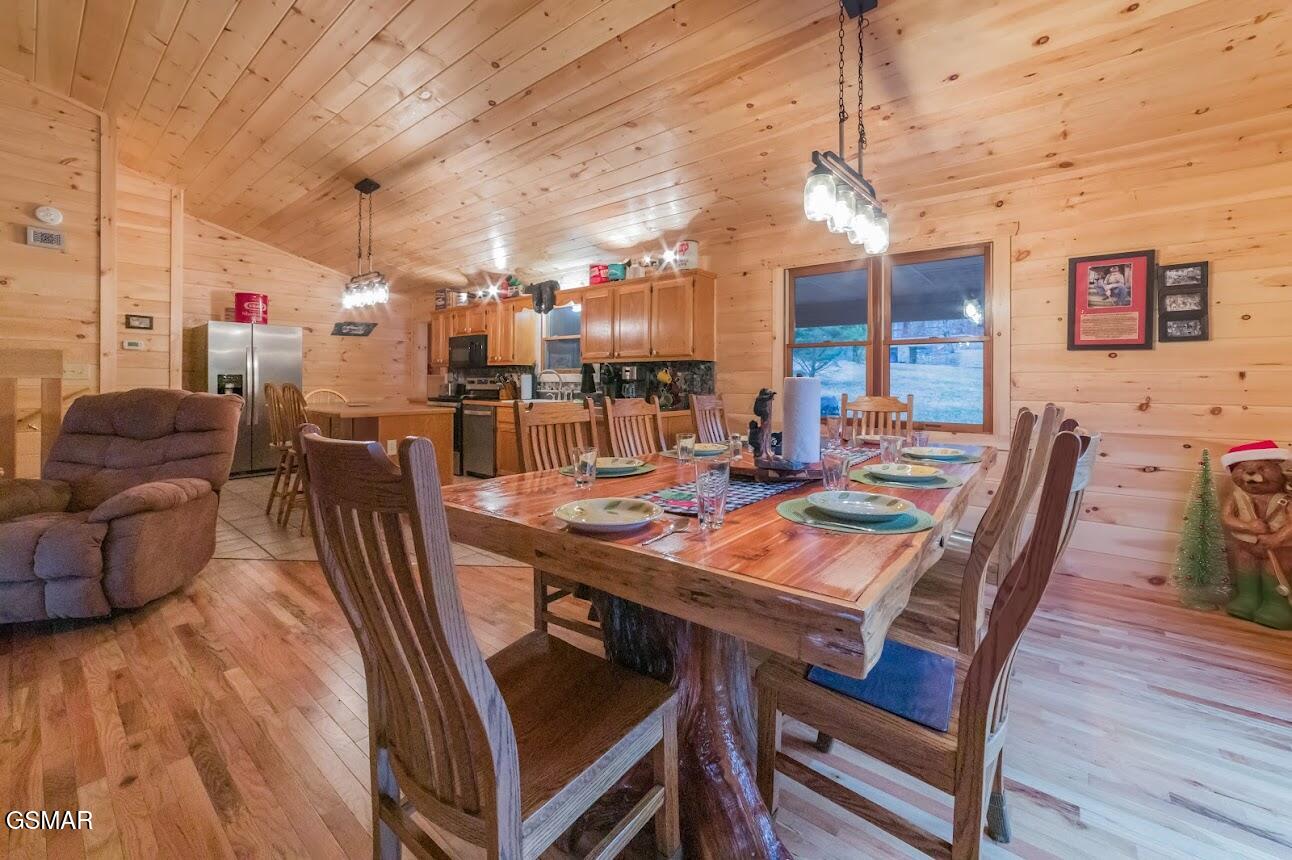 3919 Ole Smoky Way Sevierville TN 37862