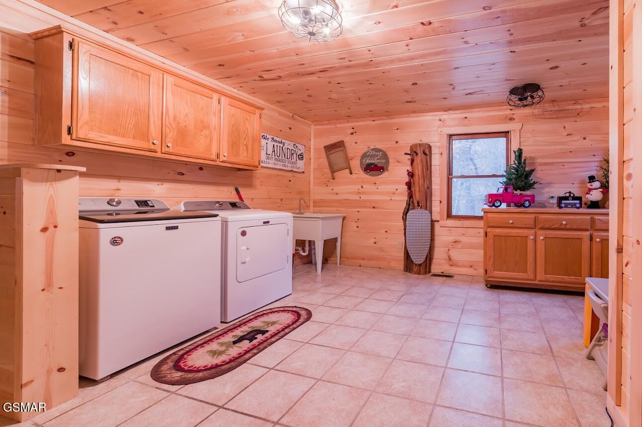 3919 Ole Smoky Way Sevierville TN 37862