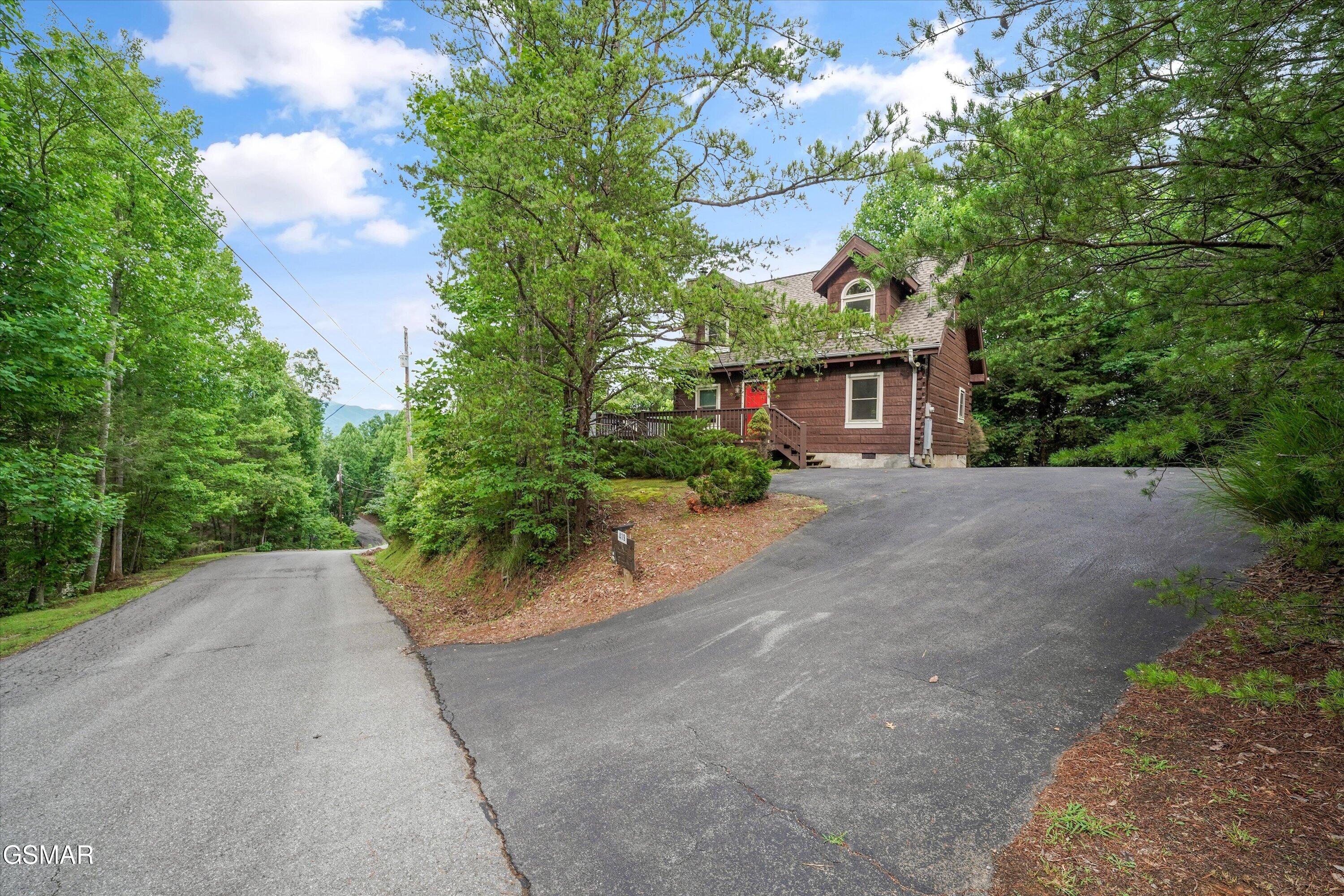 419 Matterhorn Drive Gatlinburg TN 37738