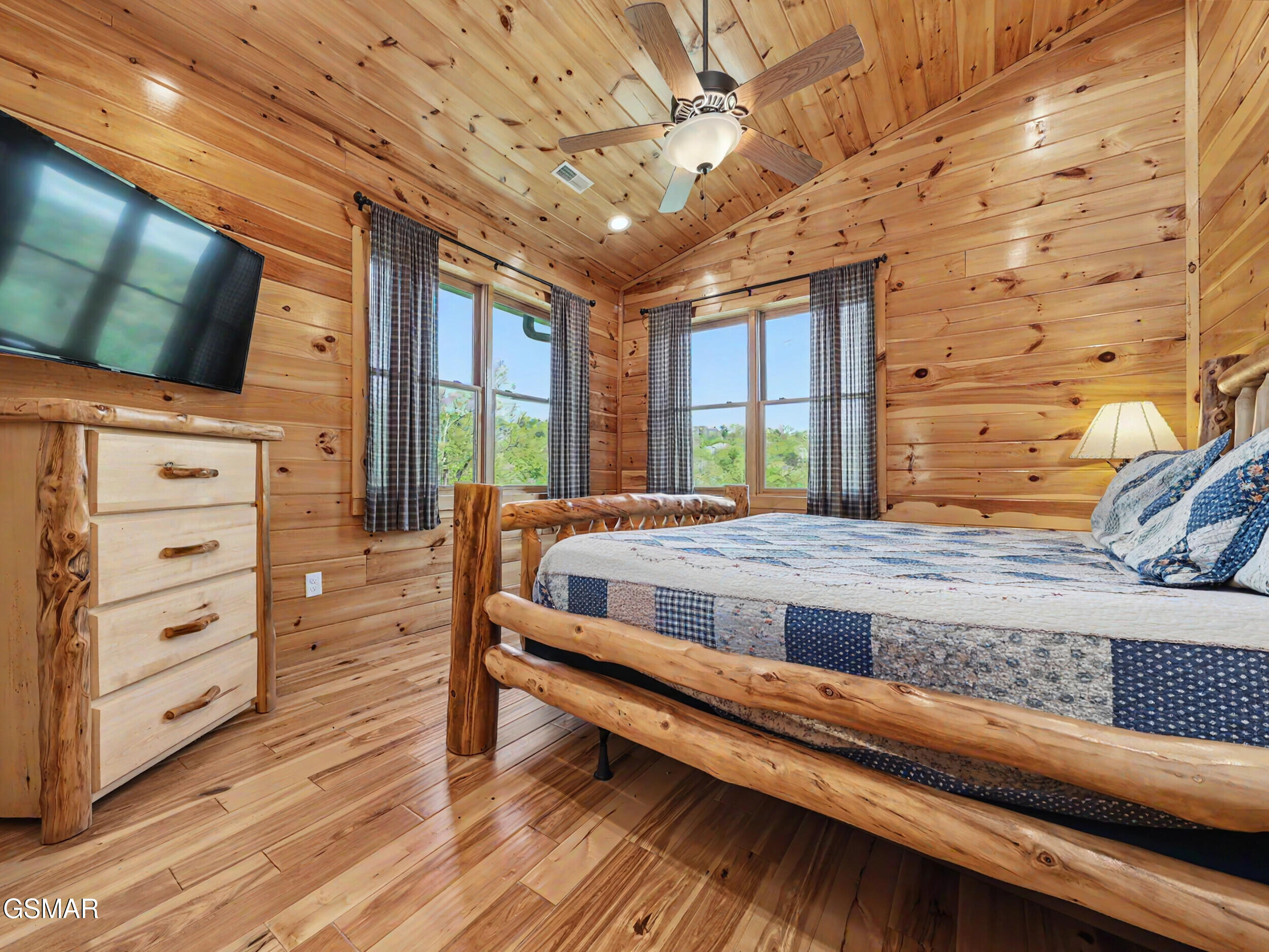 780 Mountain Stream Way Gatlinburg TN 37738