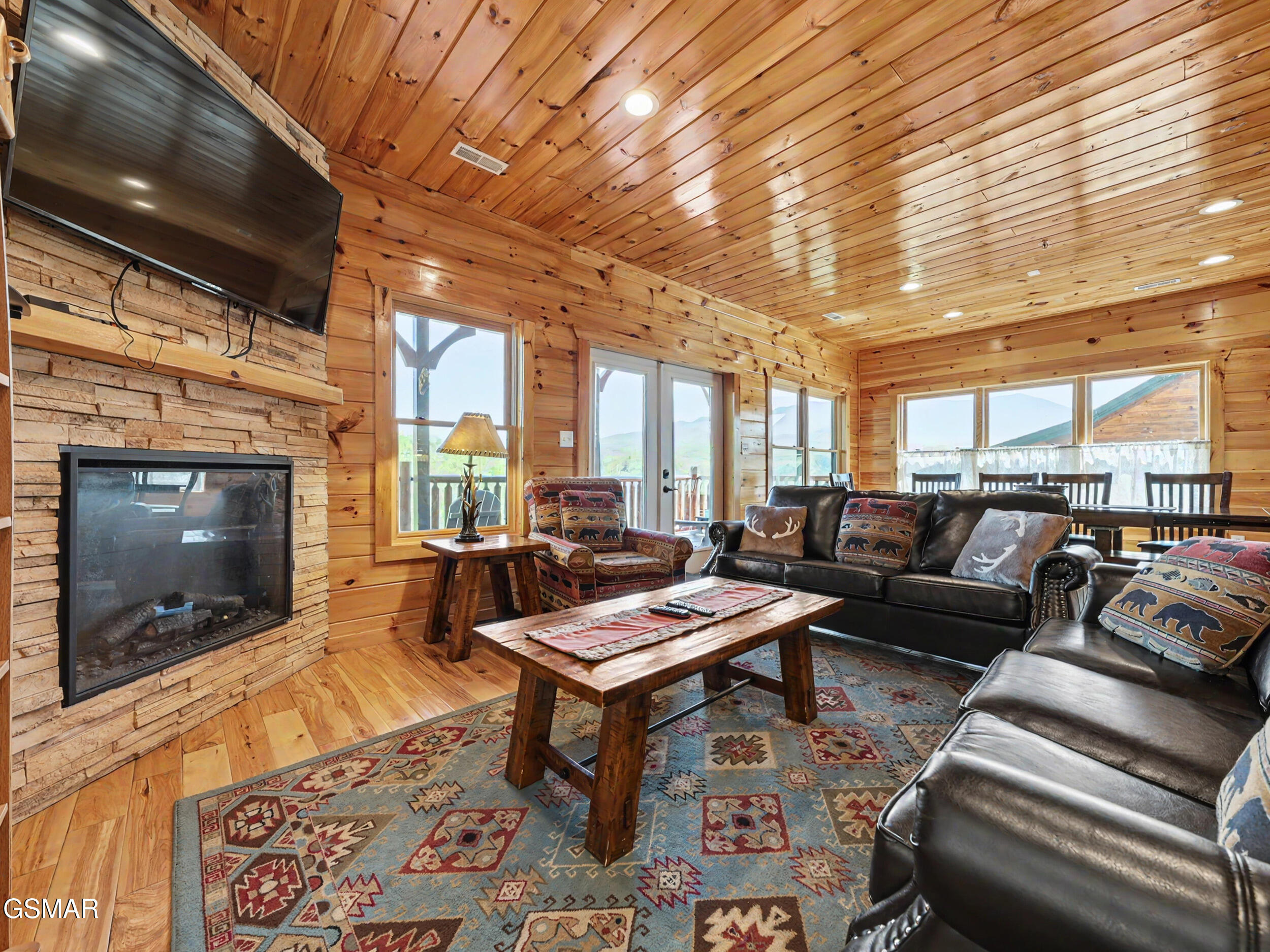 780 Mountain Stream Way Gatlinburg TN 37738