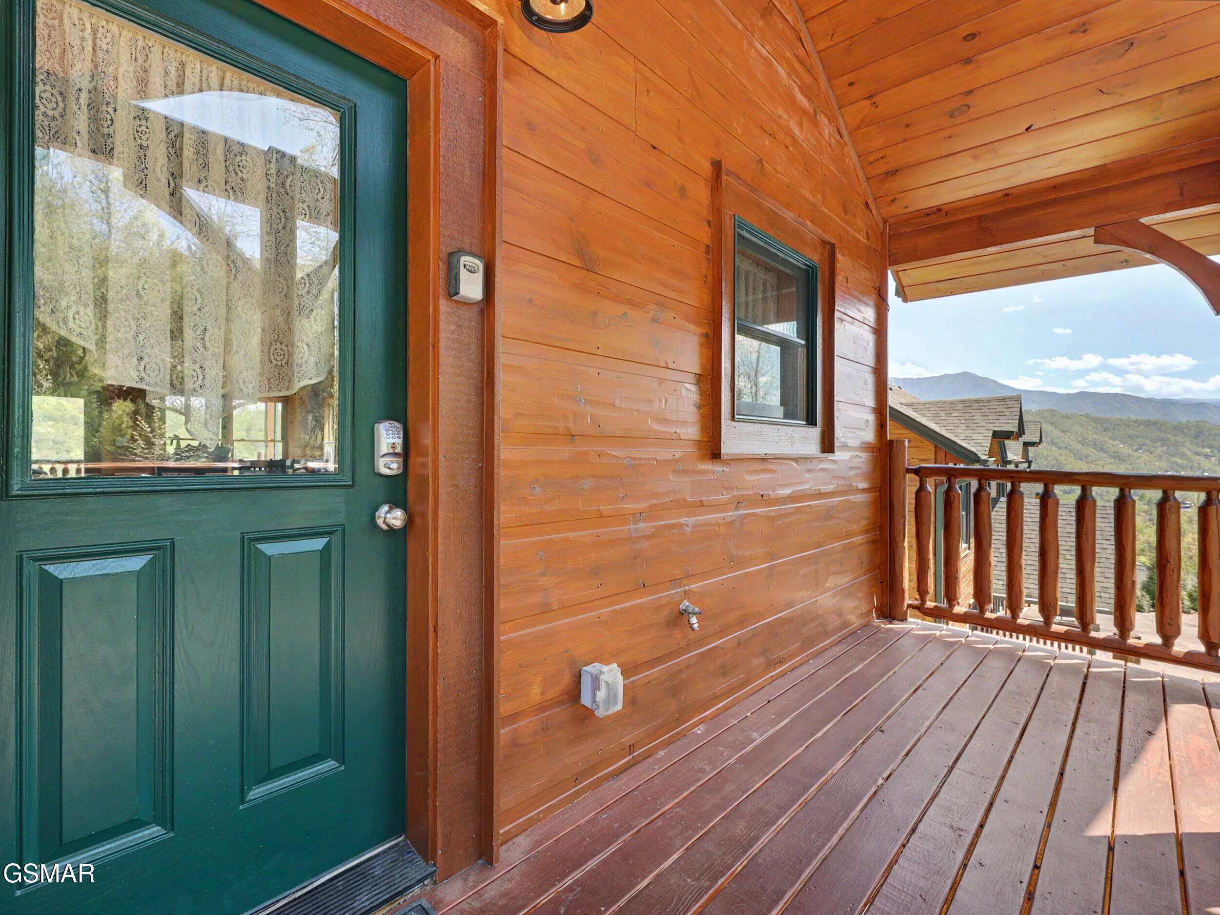 780 Mountain Stream Way Gatlinburg TN 37738
