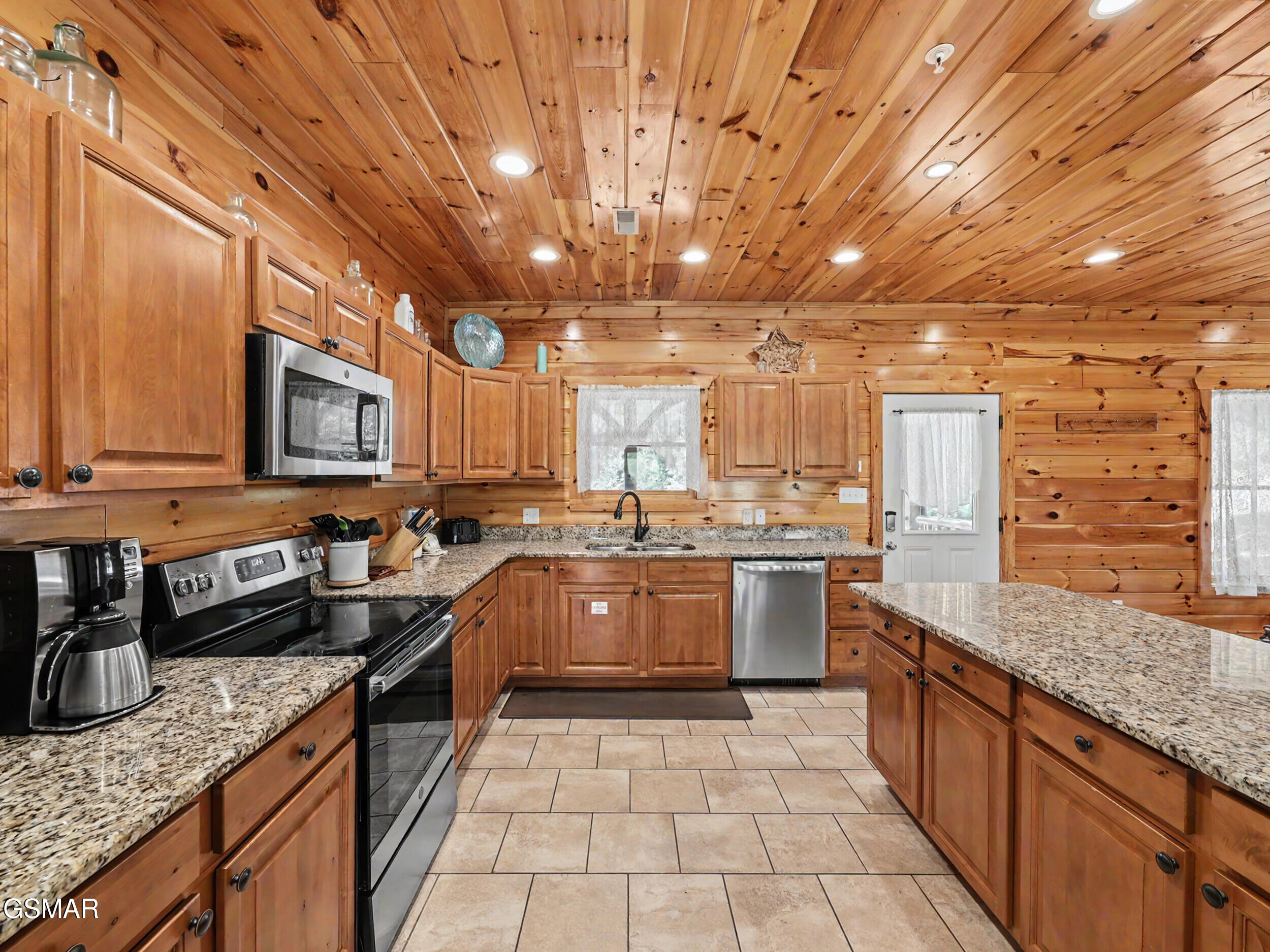 780 Mountain Stream Way Gatlinburg TN 37738