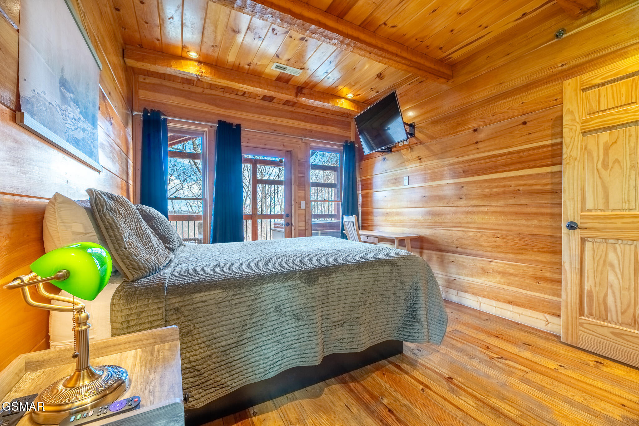 1253 Bear Cub Way Gatlinburg TN 37738