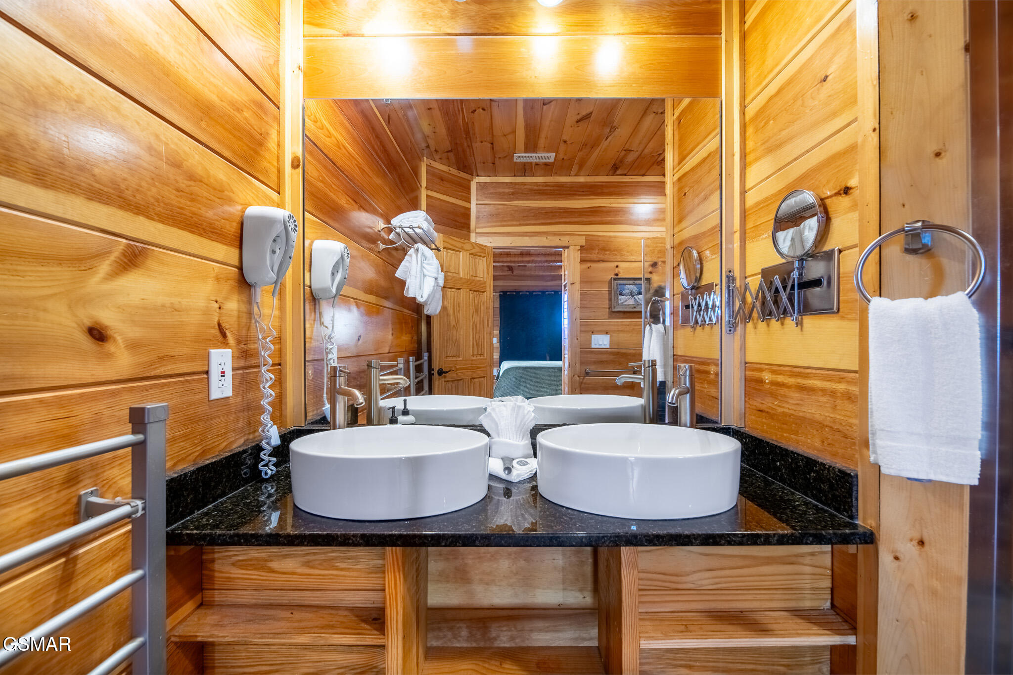 1253 Bear Cub Way Gatlinburg TN 37738