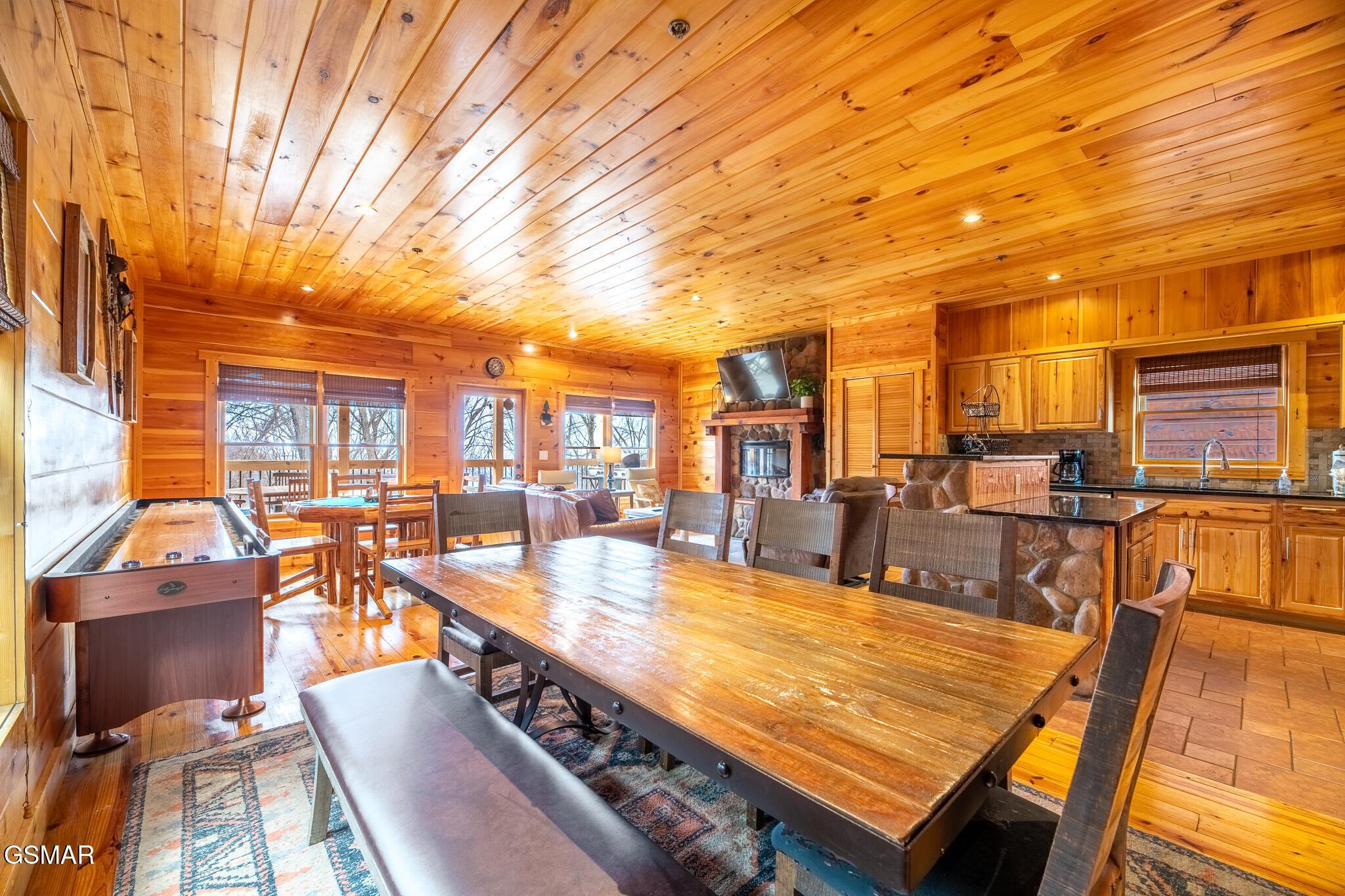 1253 Bear Cub Way Gatlinburg TN 37738