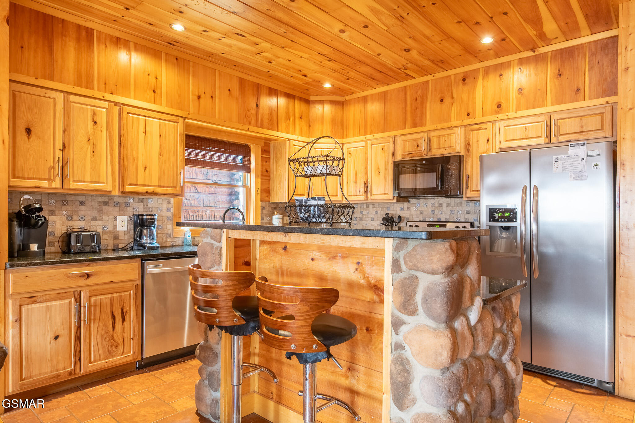 1253 Bear Cub Way Gatlinburg TN 37738