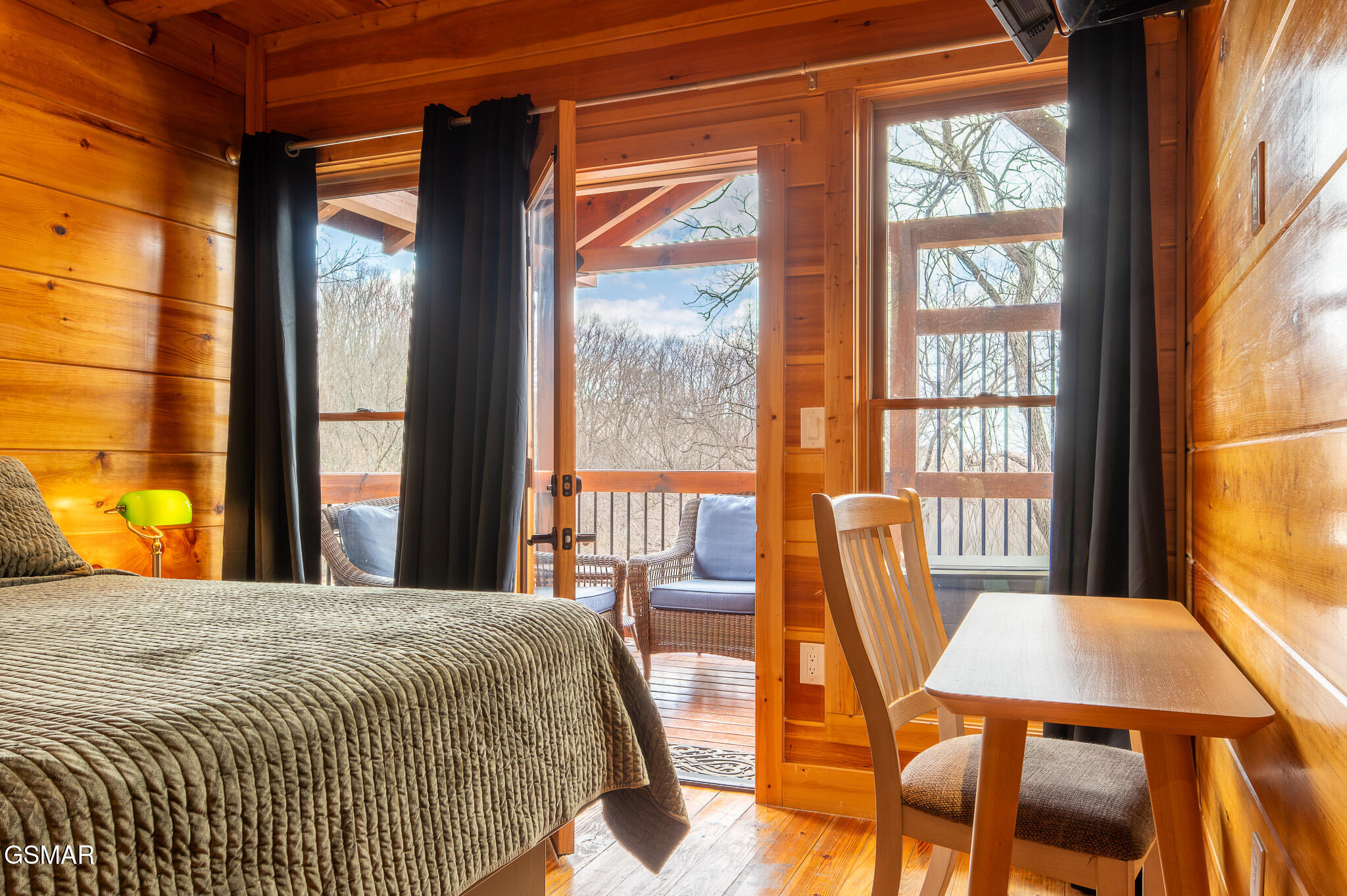 1253 Bear Cub Way Gatlinburg TN 37738