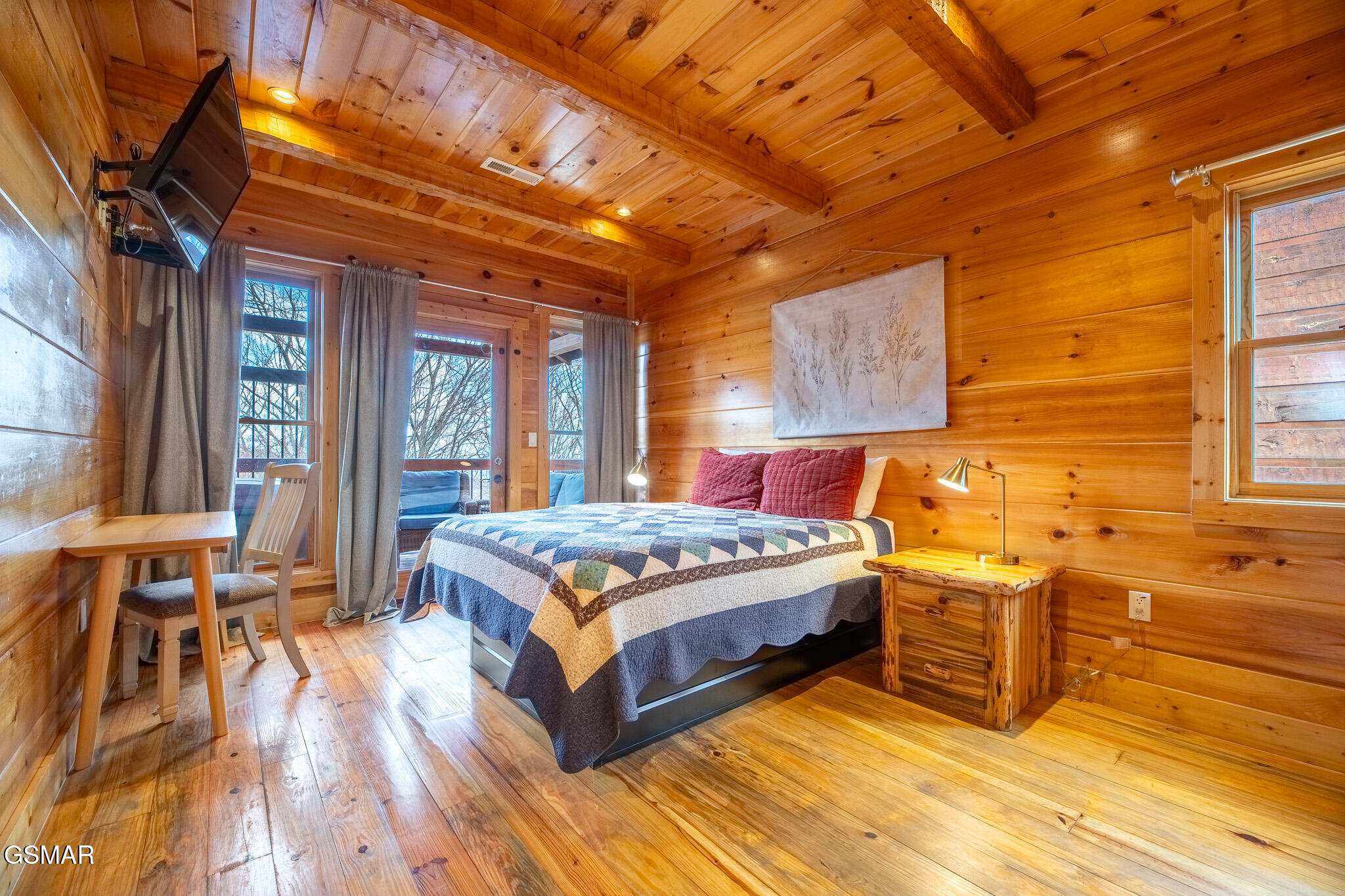 1253 Bear Cub Way Gatlinburg TN 37738