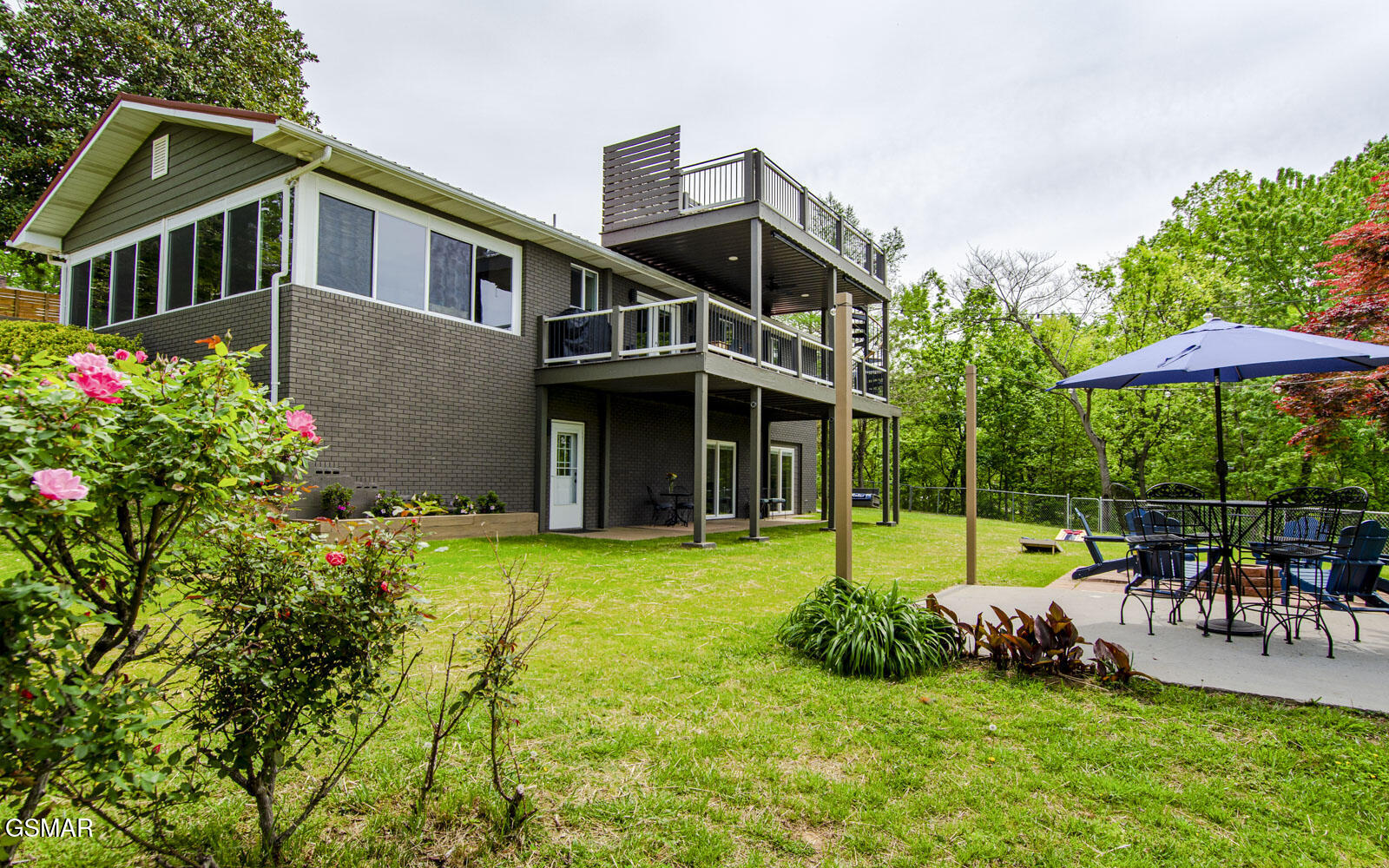 1845 Bouldercrest Drive Dandridge TN 37725