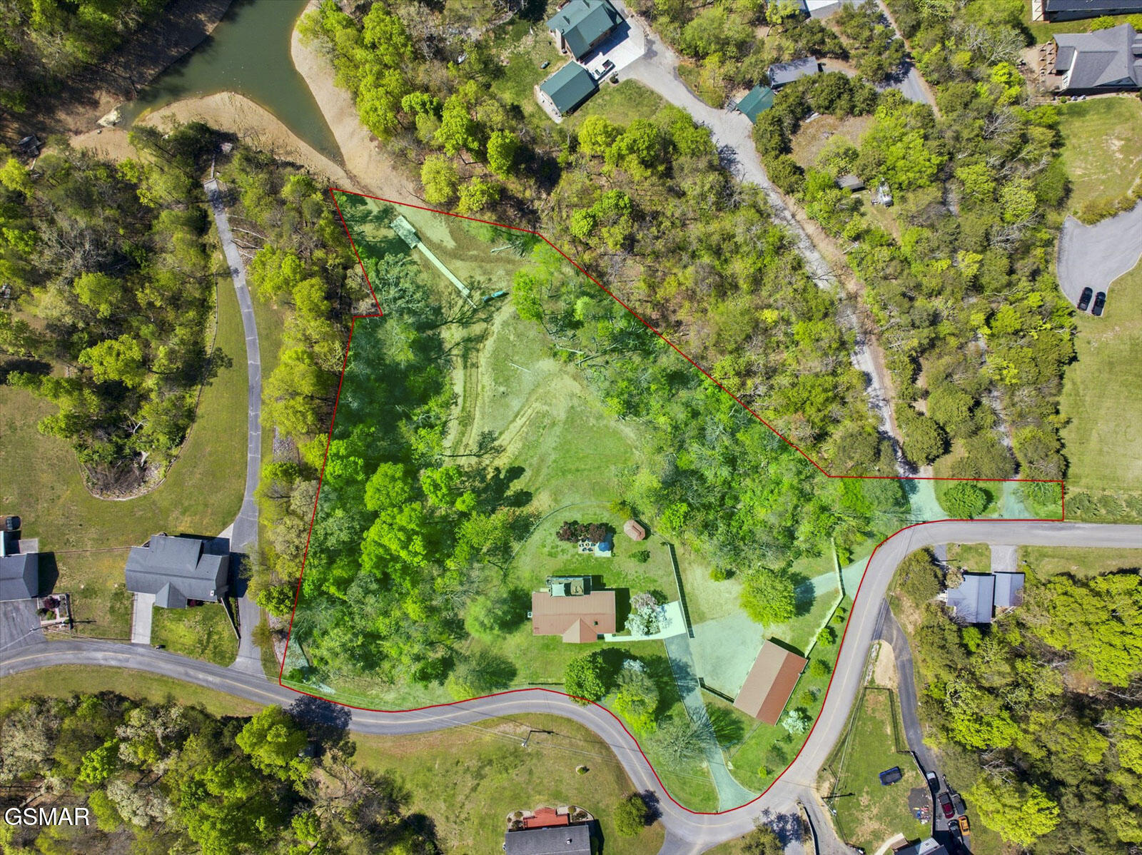1845 Bouldercrest Drive Dandridge TN 37725