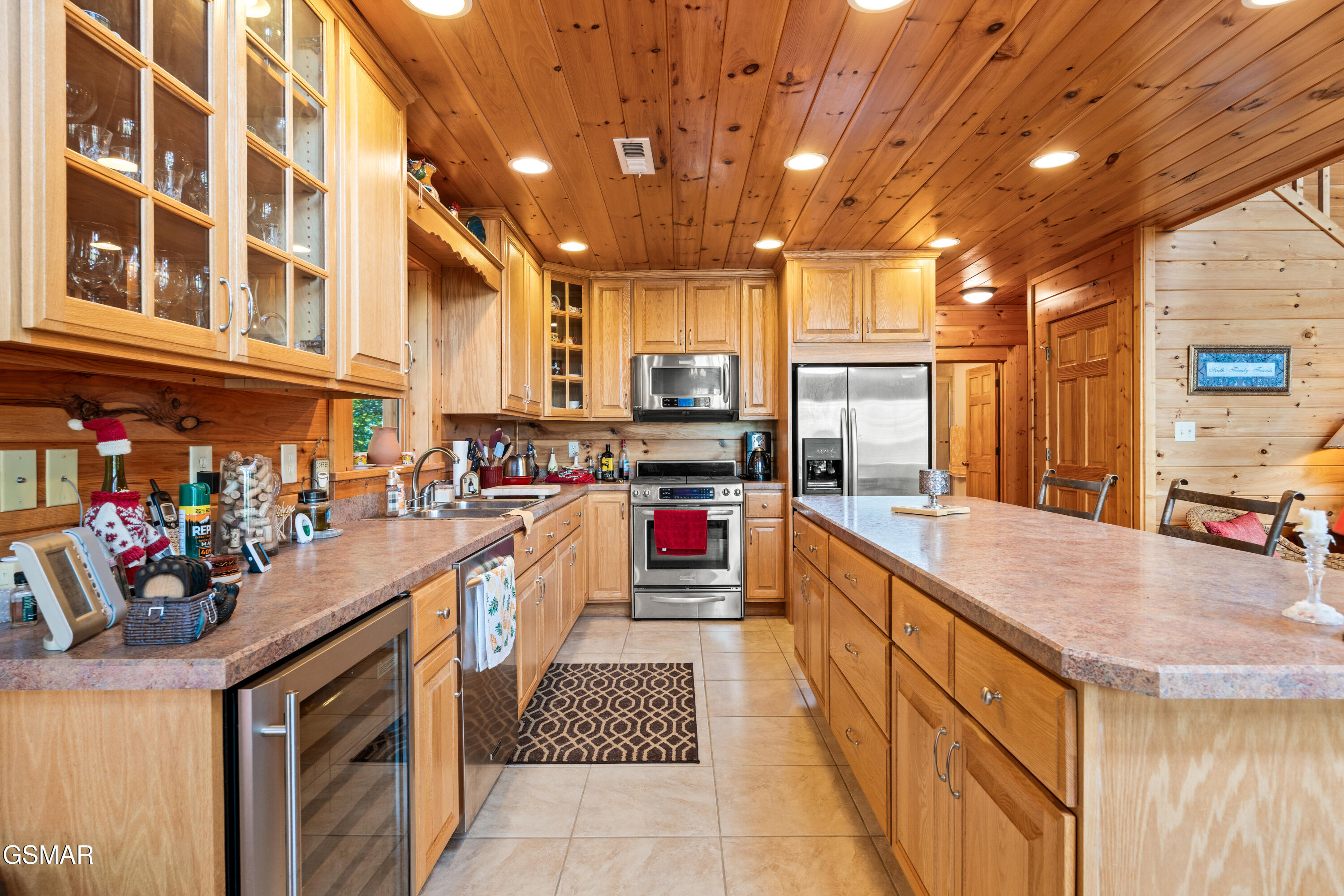 1525 Mountain Trail Lane Sevierville TN 37876