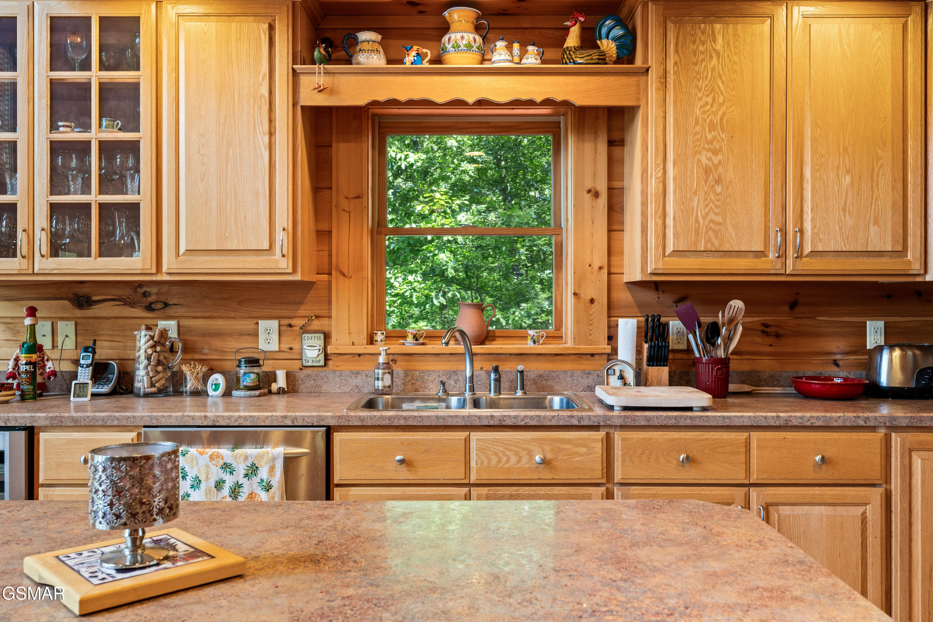 1525 Mountain Trail Lane Sevierville TN 37876