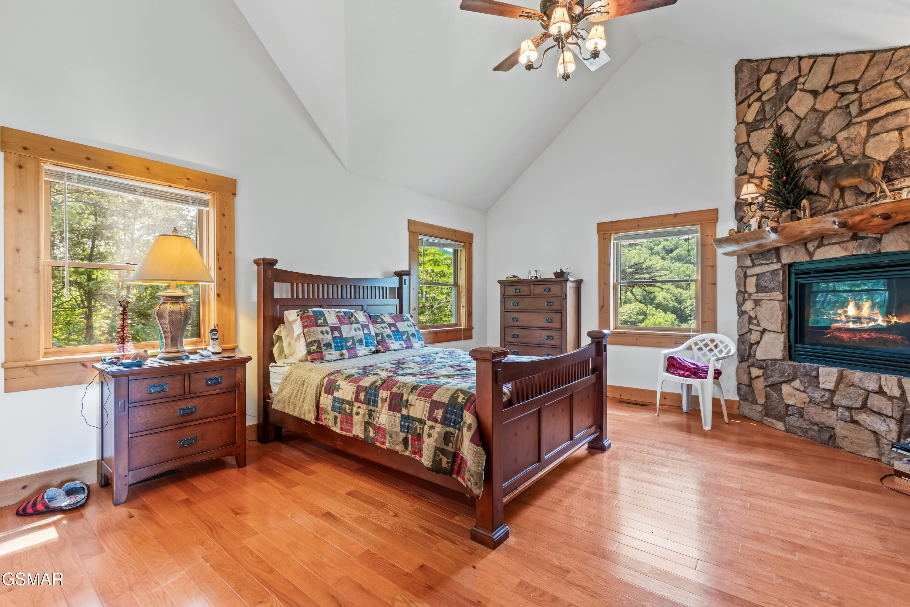1525 Mountain Trail Lane Sevierville TN 37876