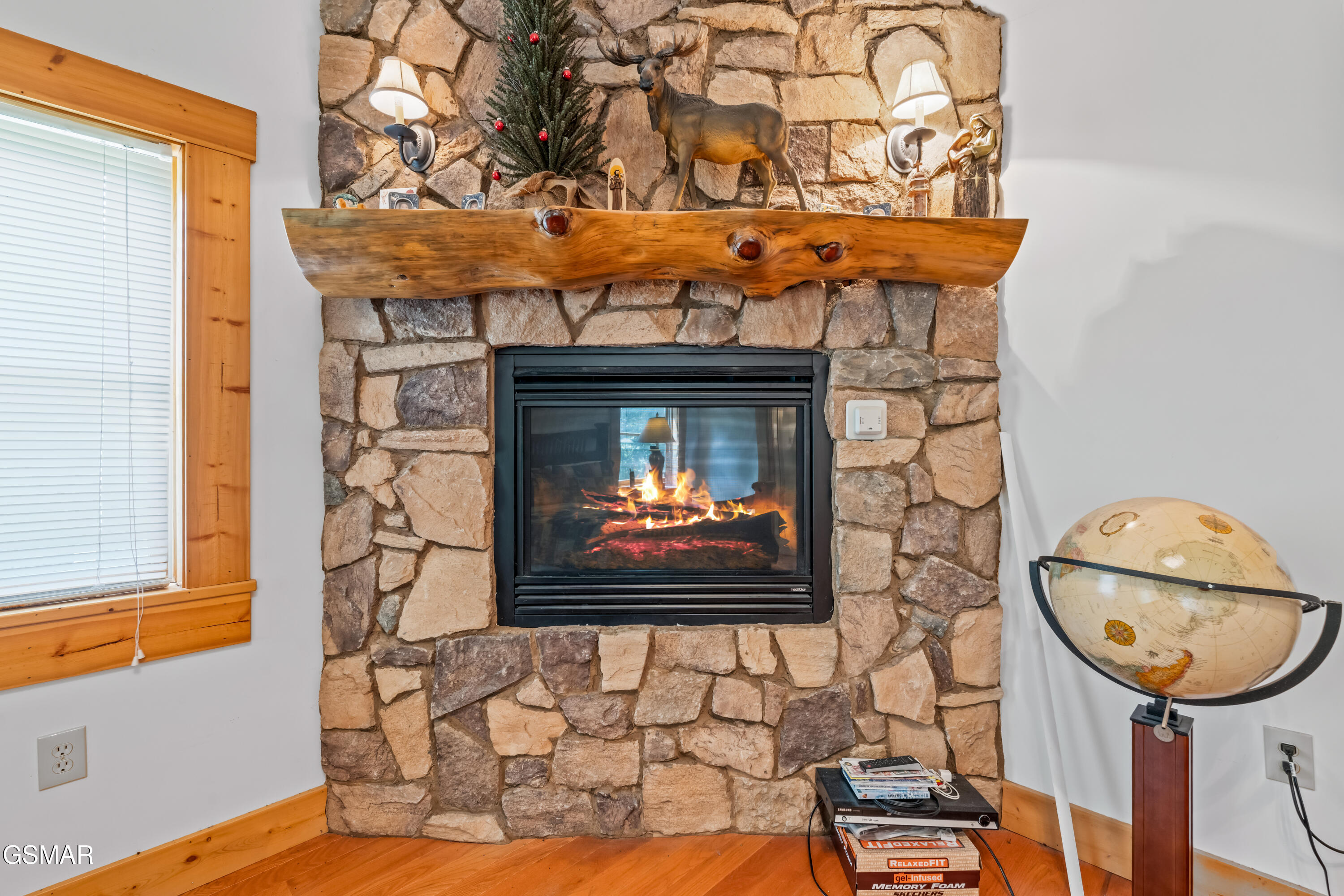 1525 Mountain Trail Lane Sevierville TN 37876