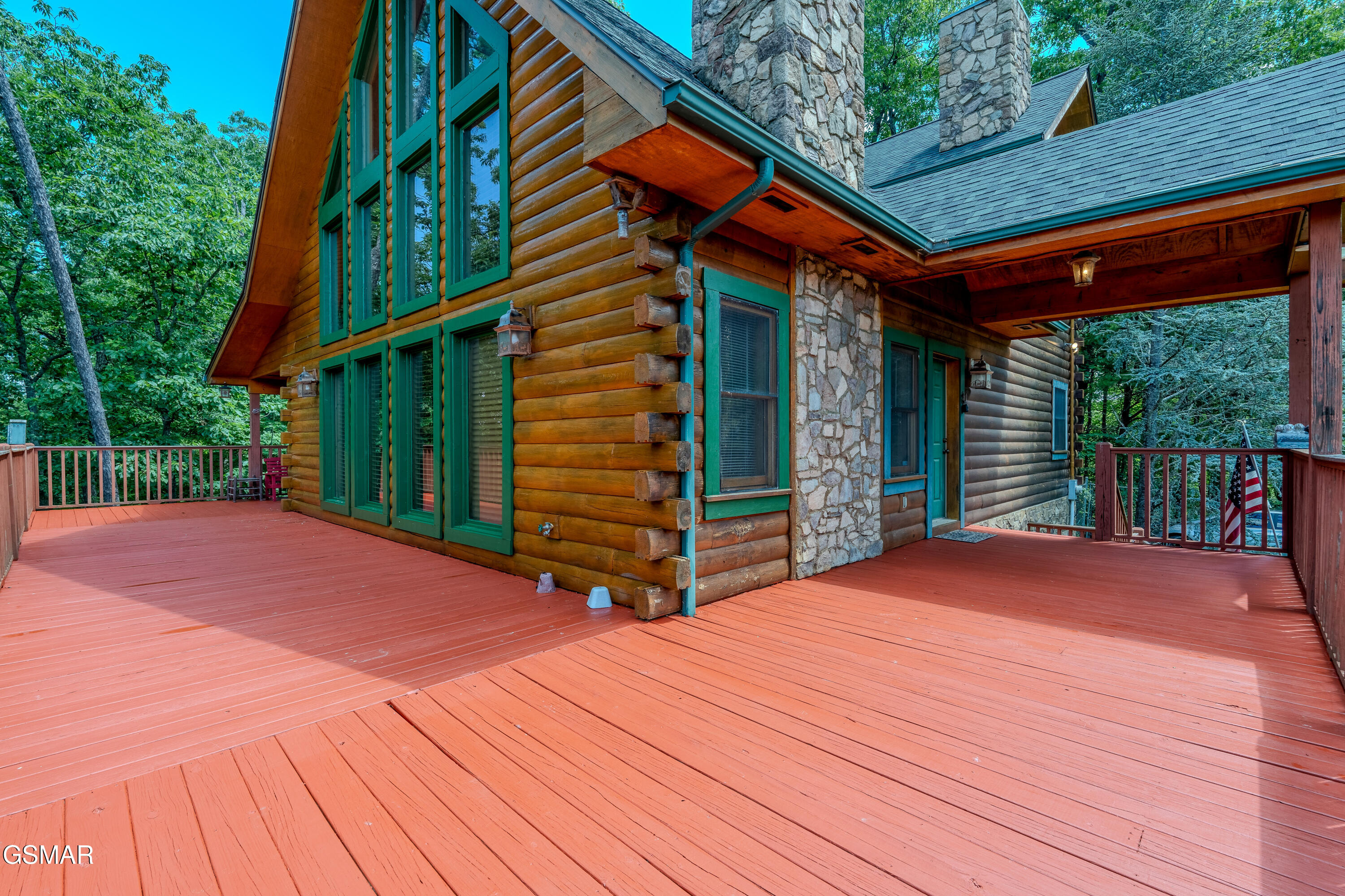 1525 Mountain Trail Lane Sevierville TN 37876