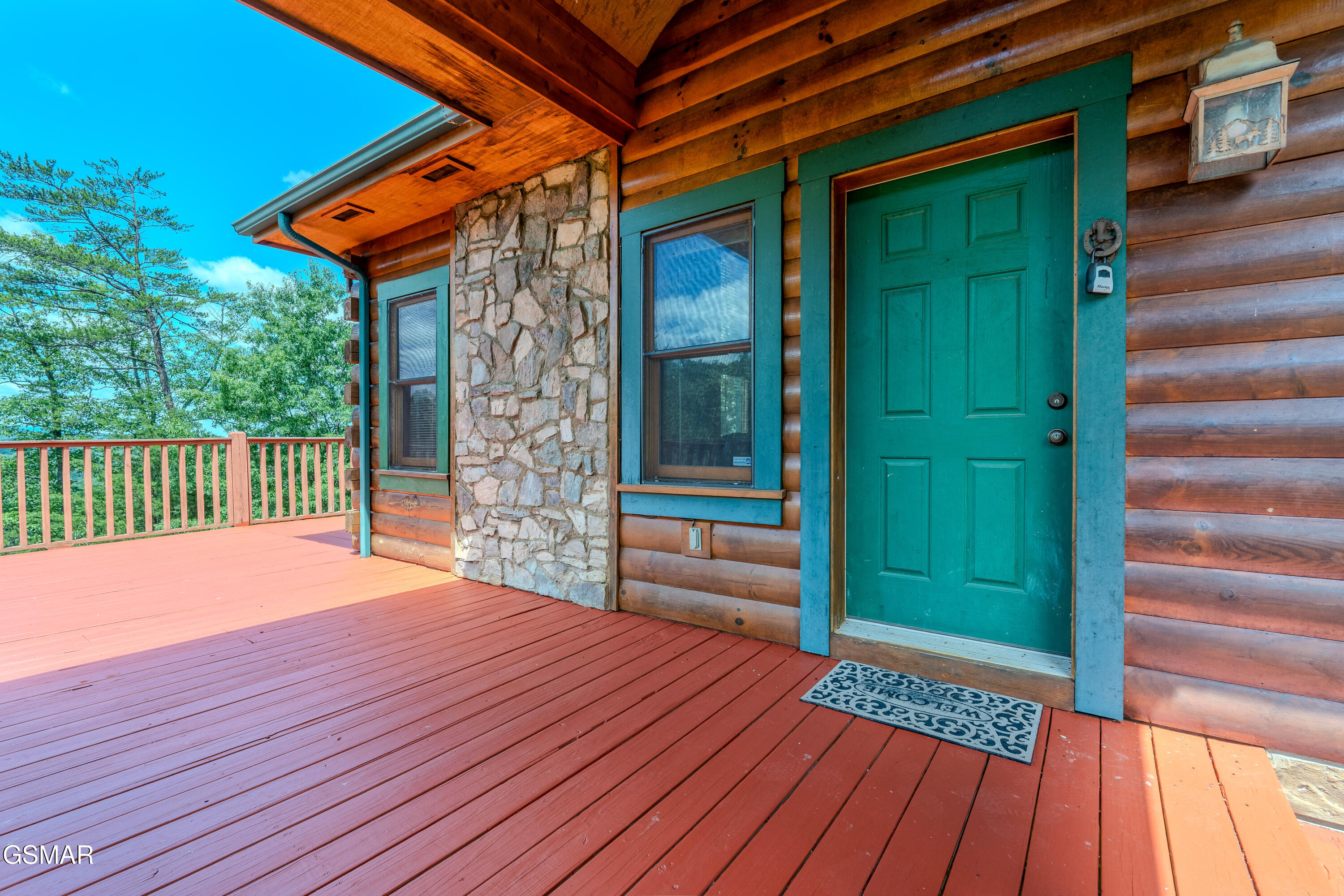 1525 Mountain Trail Lane Sevierville TN 37876