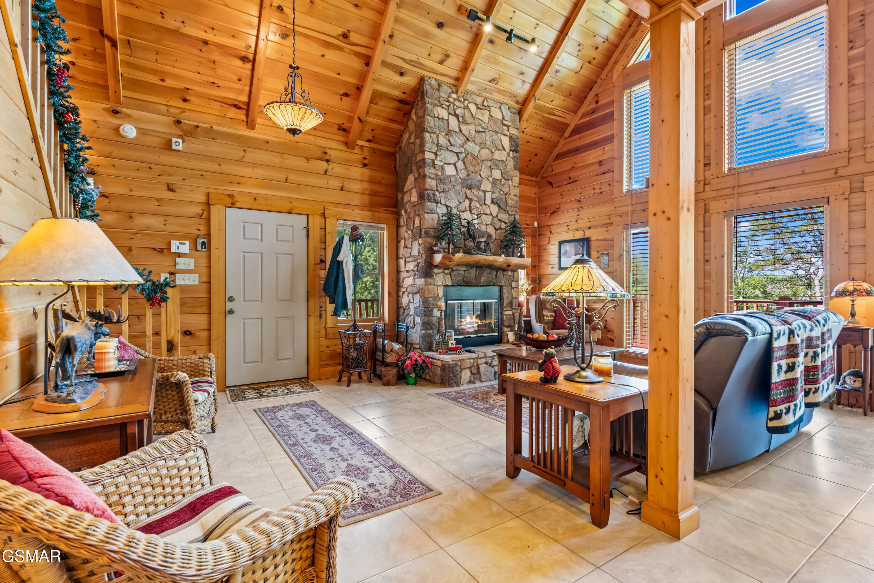 1525 Mountain Trail Lane Sevierville TN 37876