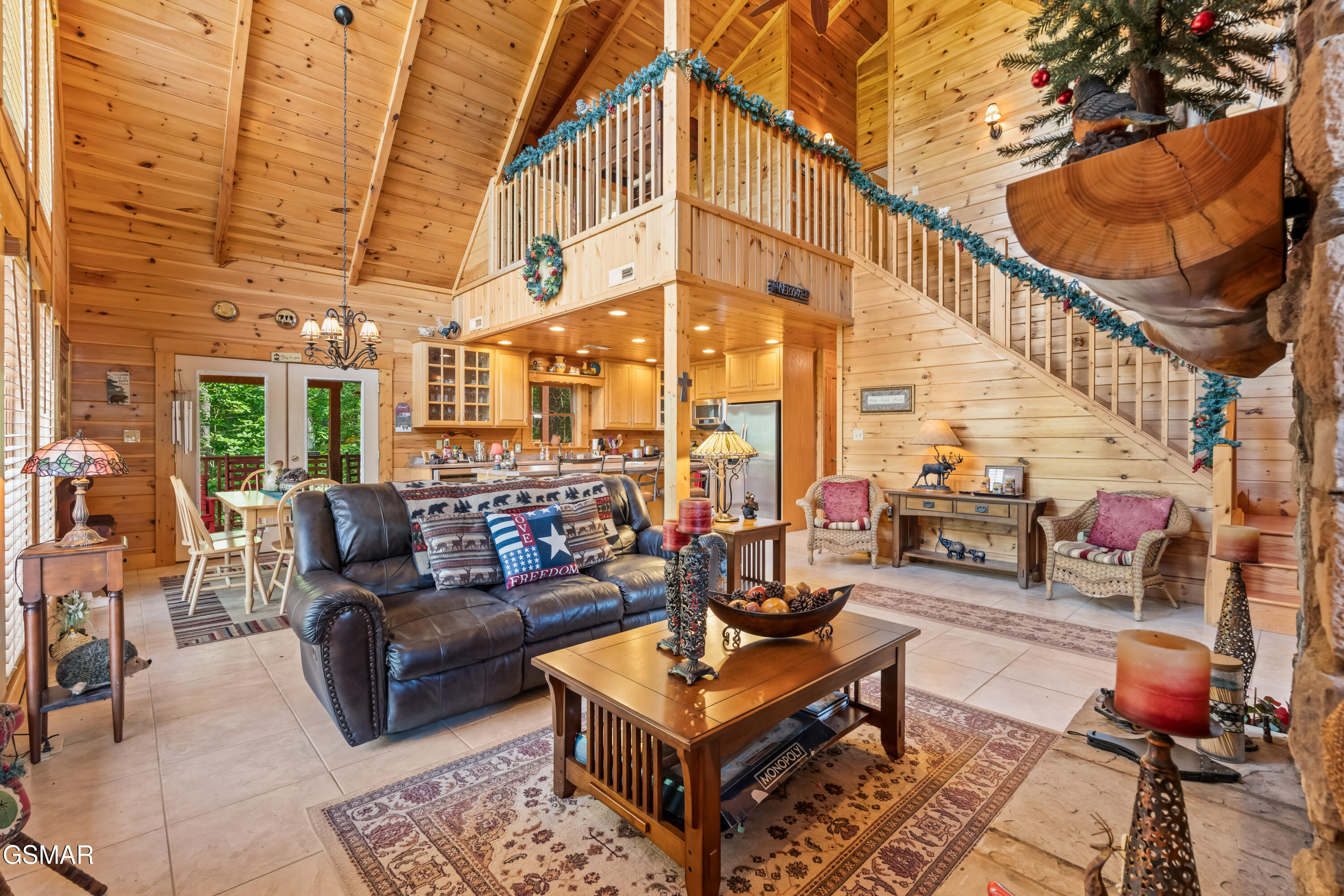 1525 Mountain Trail Lane Sevierville TN 37876