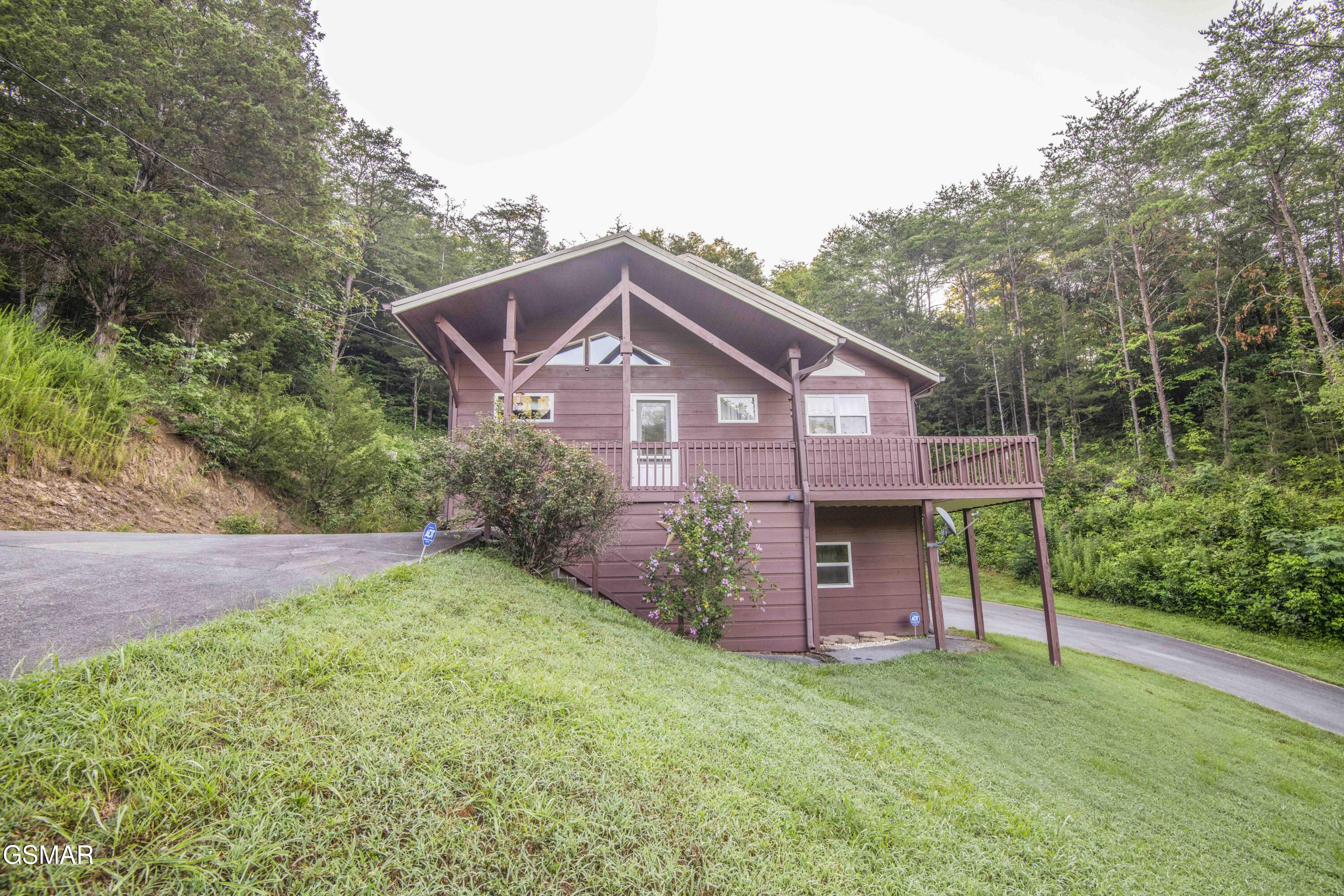 514 Indian Gap Road Sevierville TN 37862