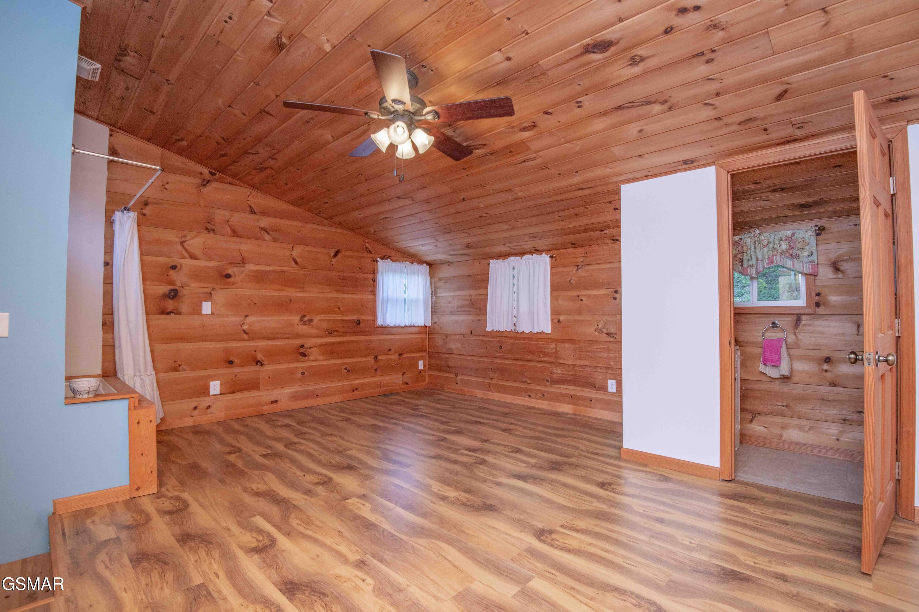 514 Indian Gap Road Sevierville TN 37862