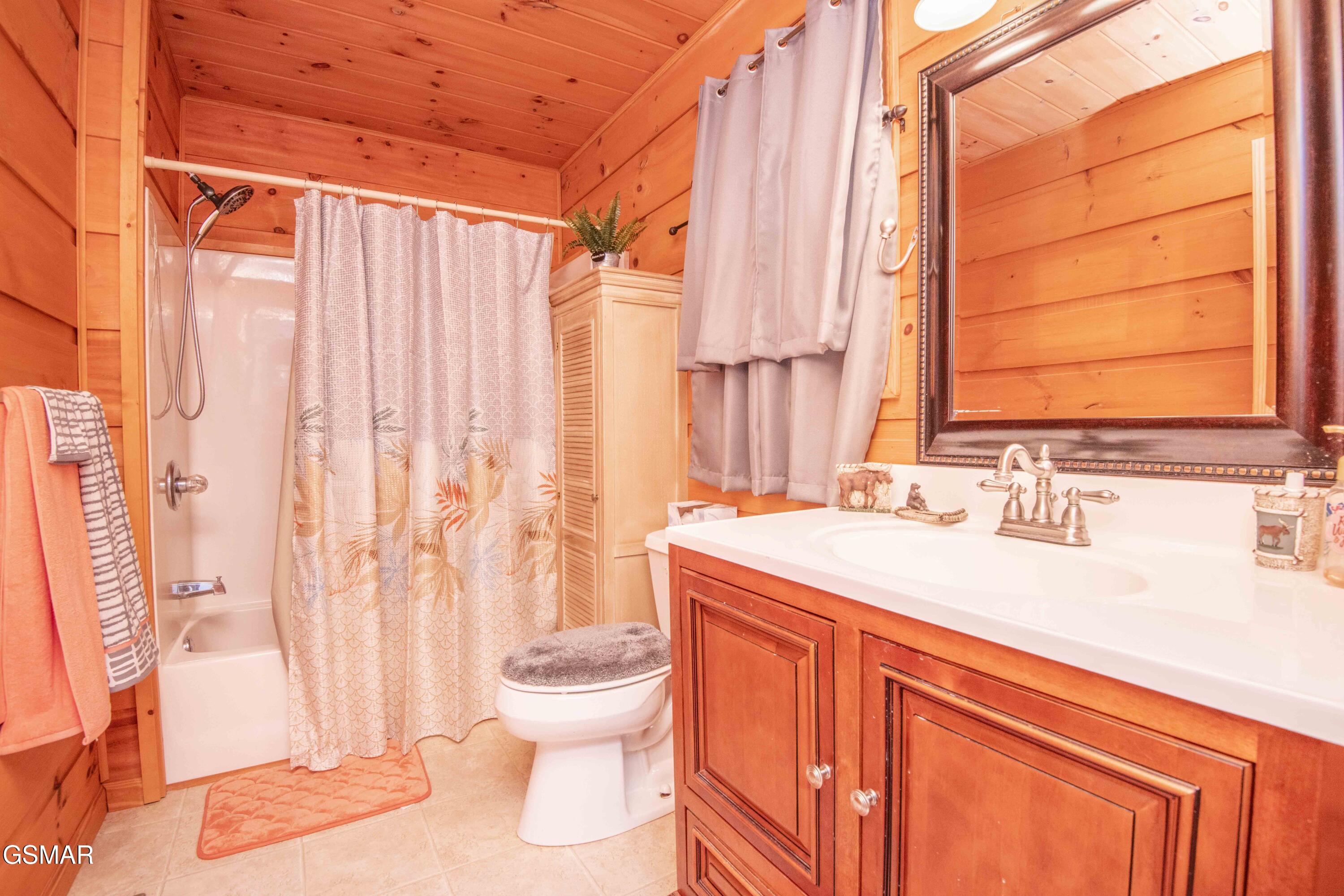 514 Indian Gap Road Sevierville TN 37862