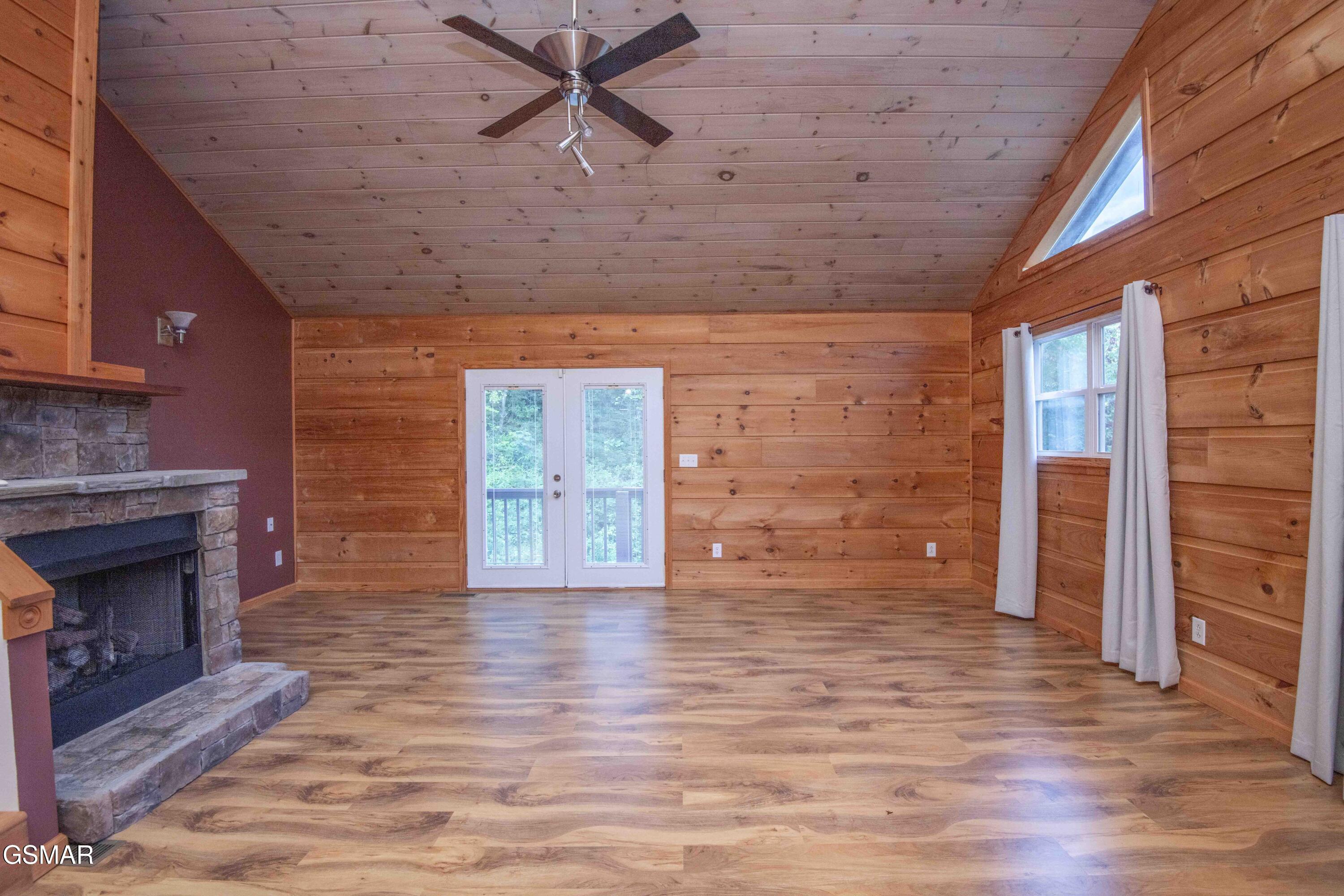 514 Indian Gap Road Sevierville TN 37862