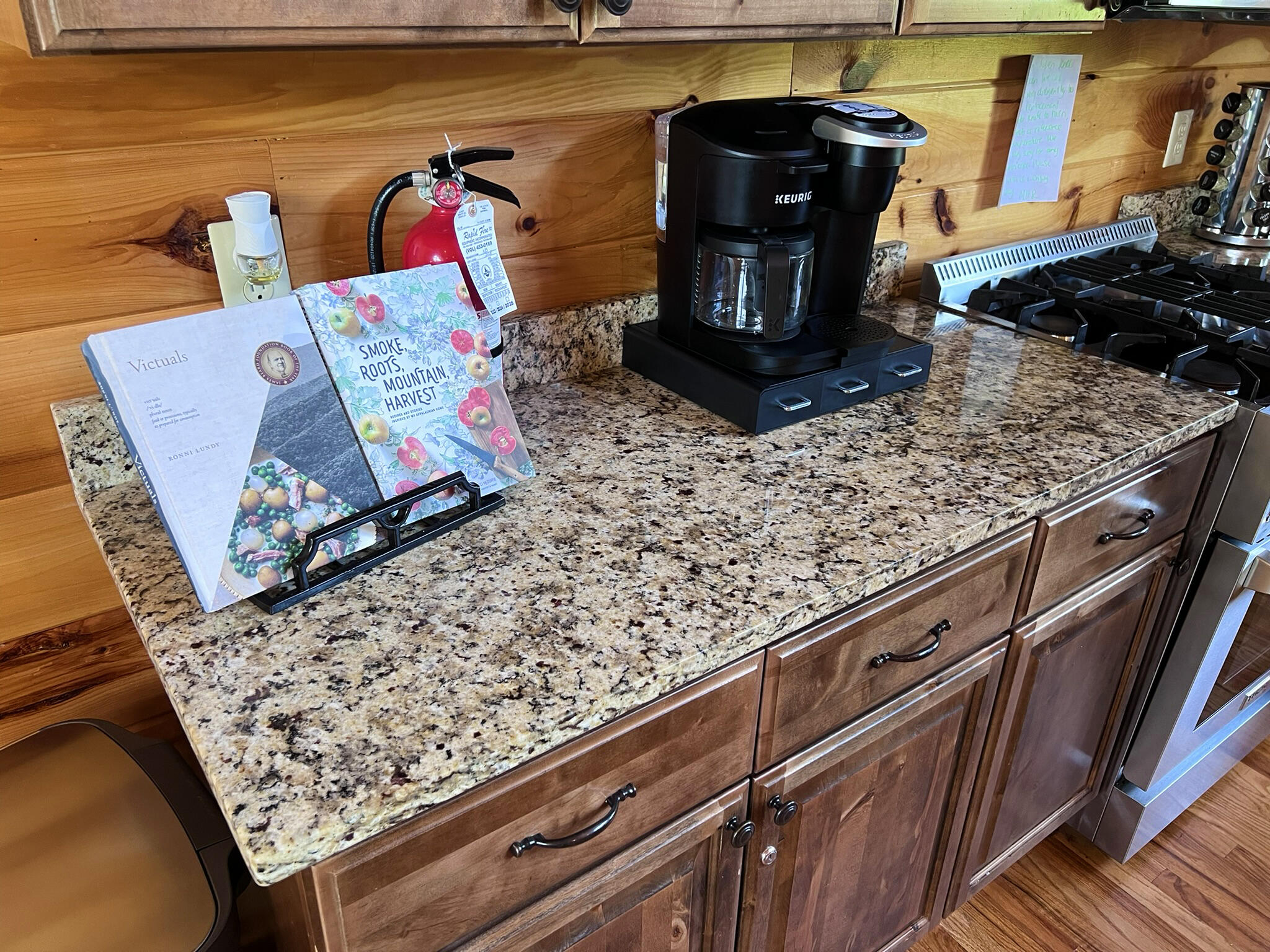 216 W Pinnacle Drive Gatlinburg TN 37738